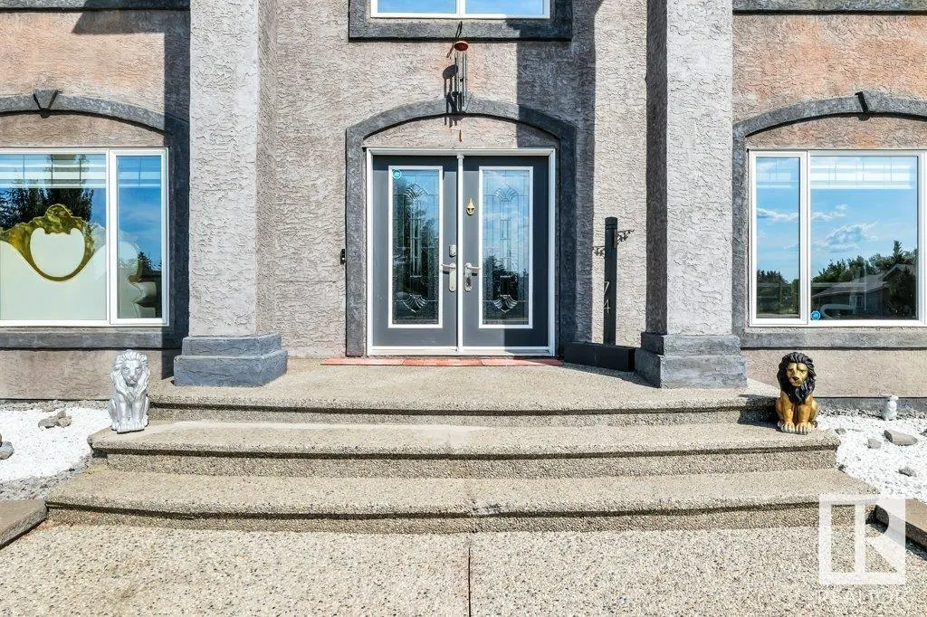 53302 261 Range Road