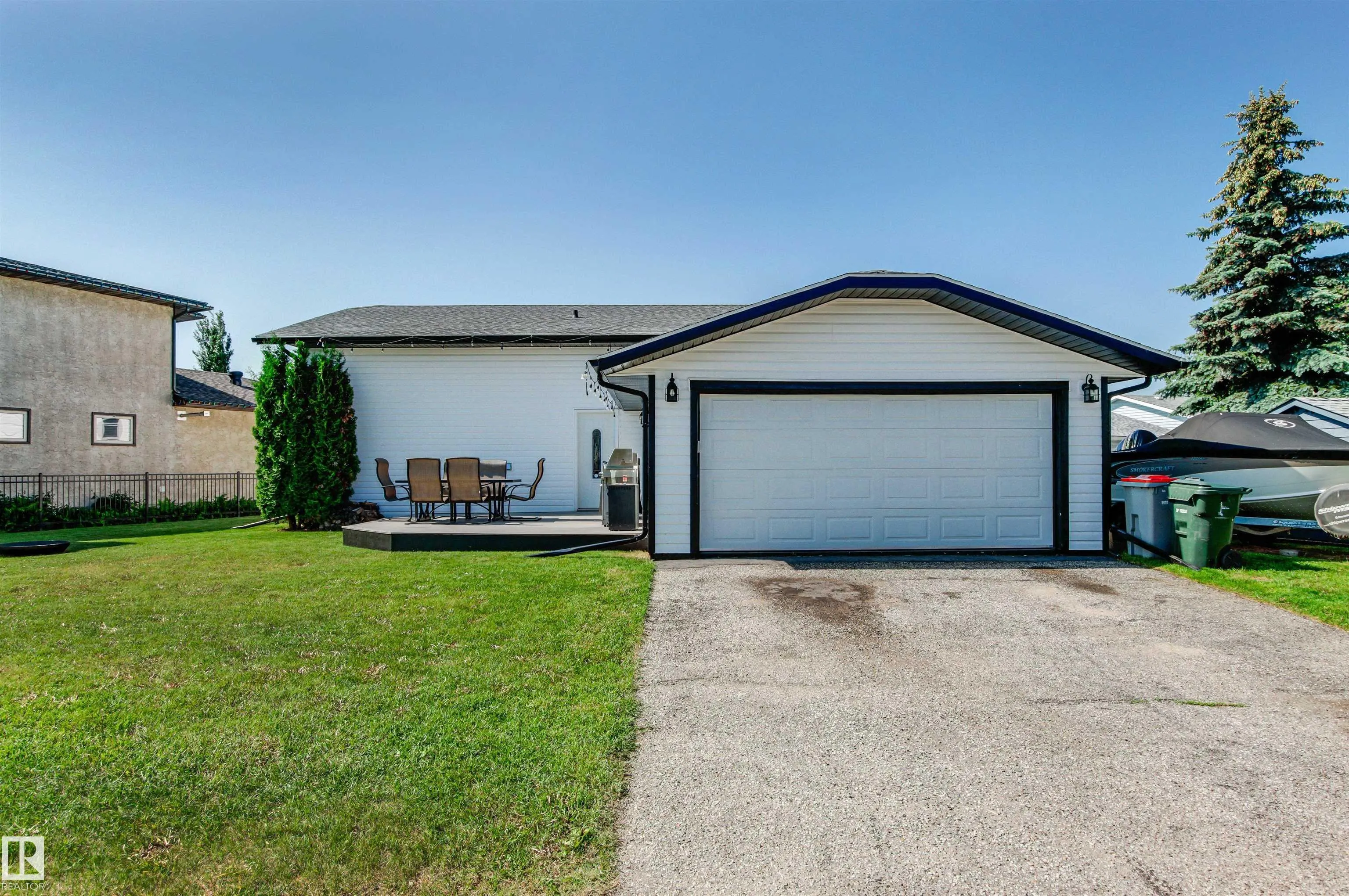 63 GLENWOOD Crescent