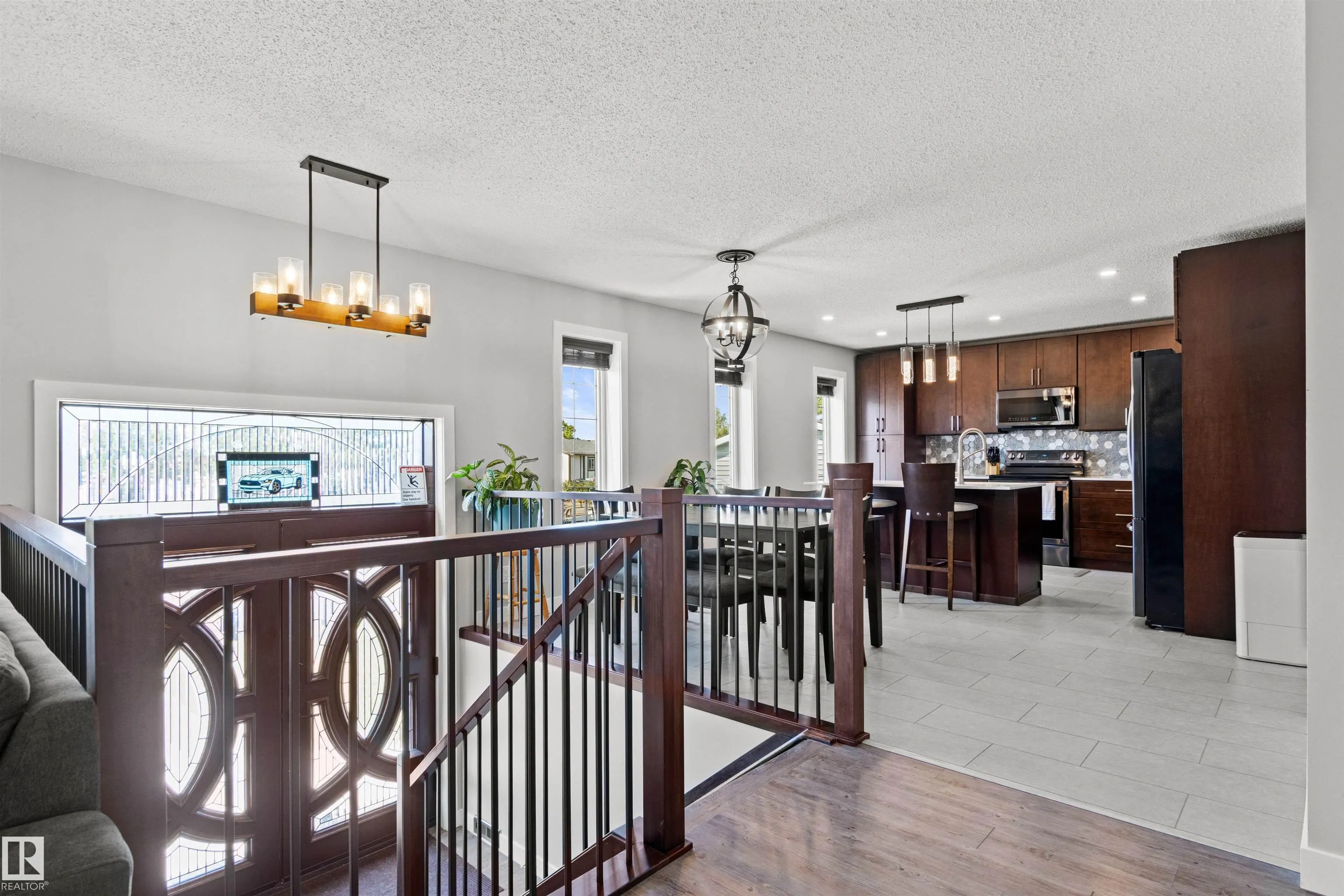 63 GLENWOOD Crescent