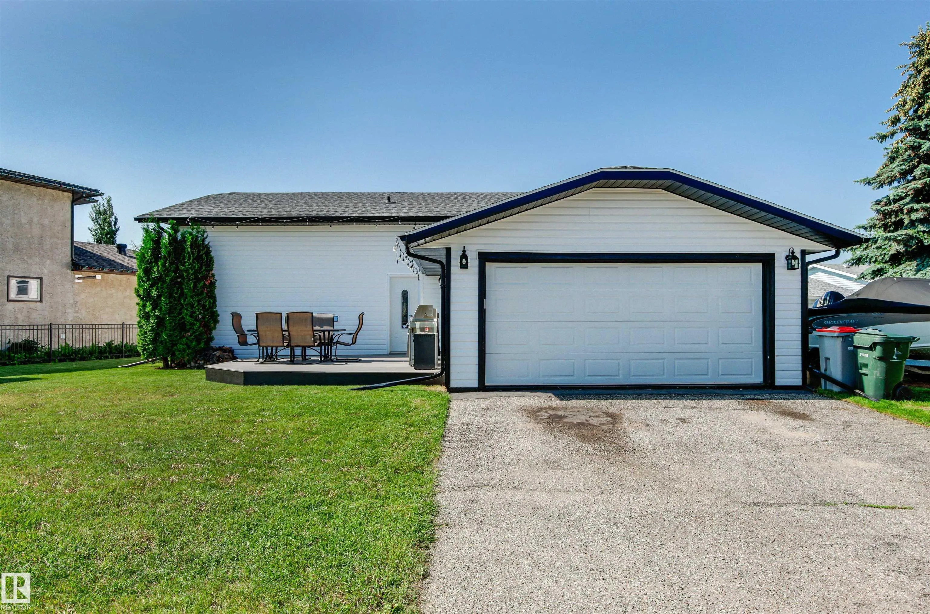 63 GLENWOOD Crescent