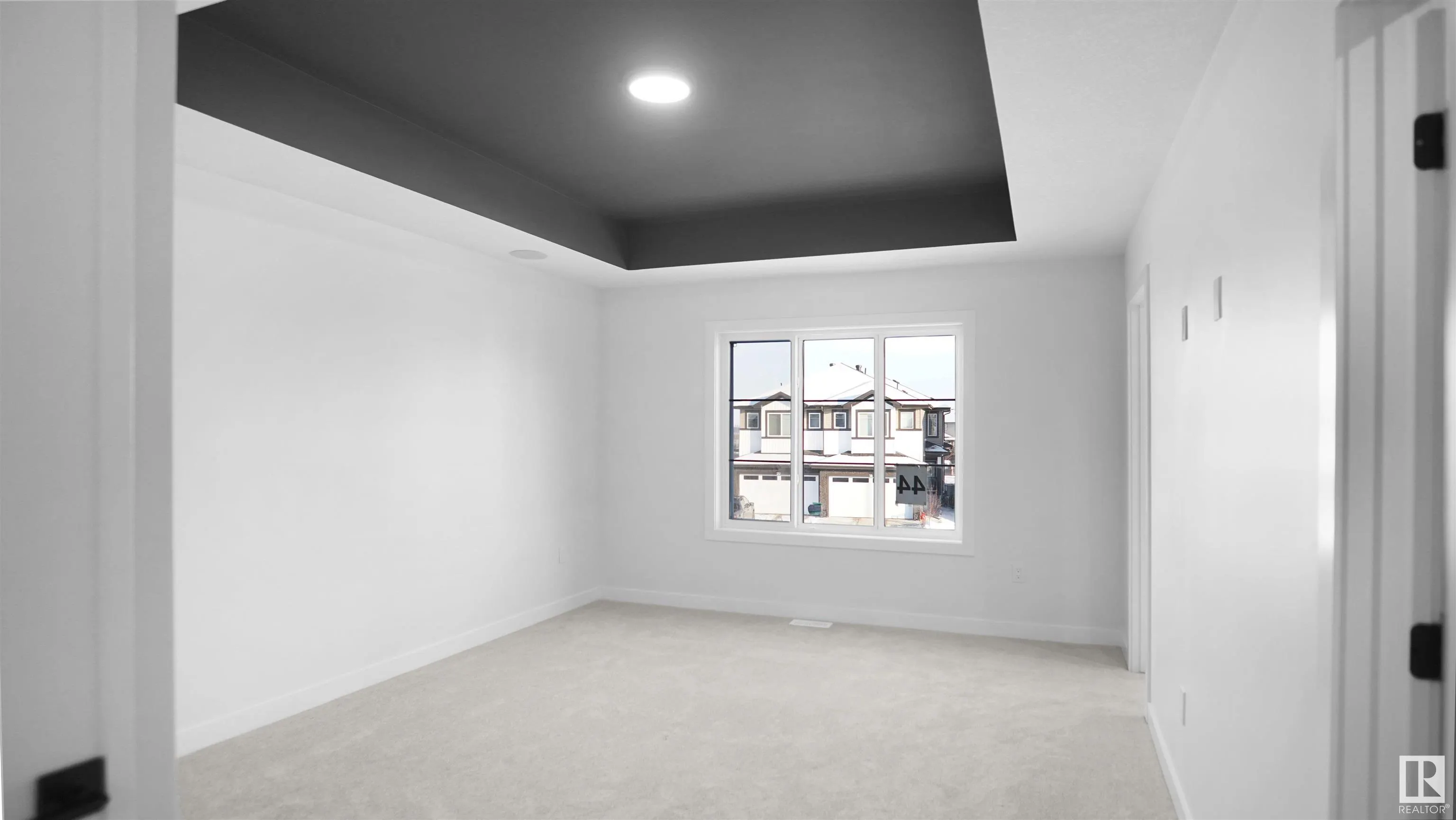 4 AXELWOOD CRESENT
