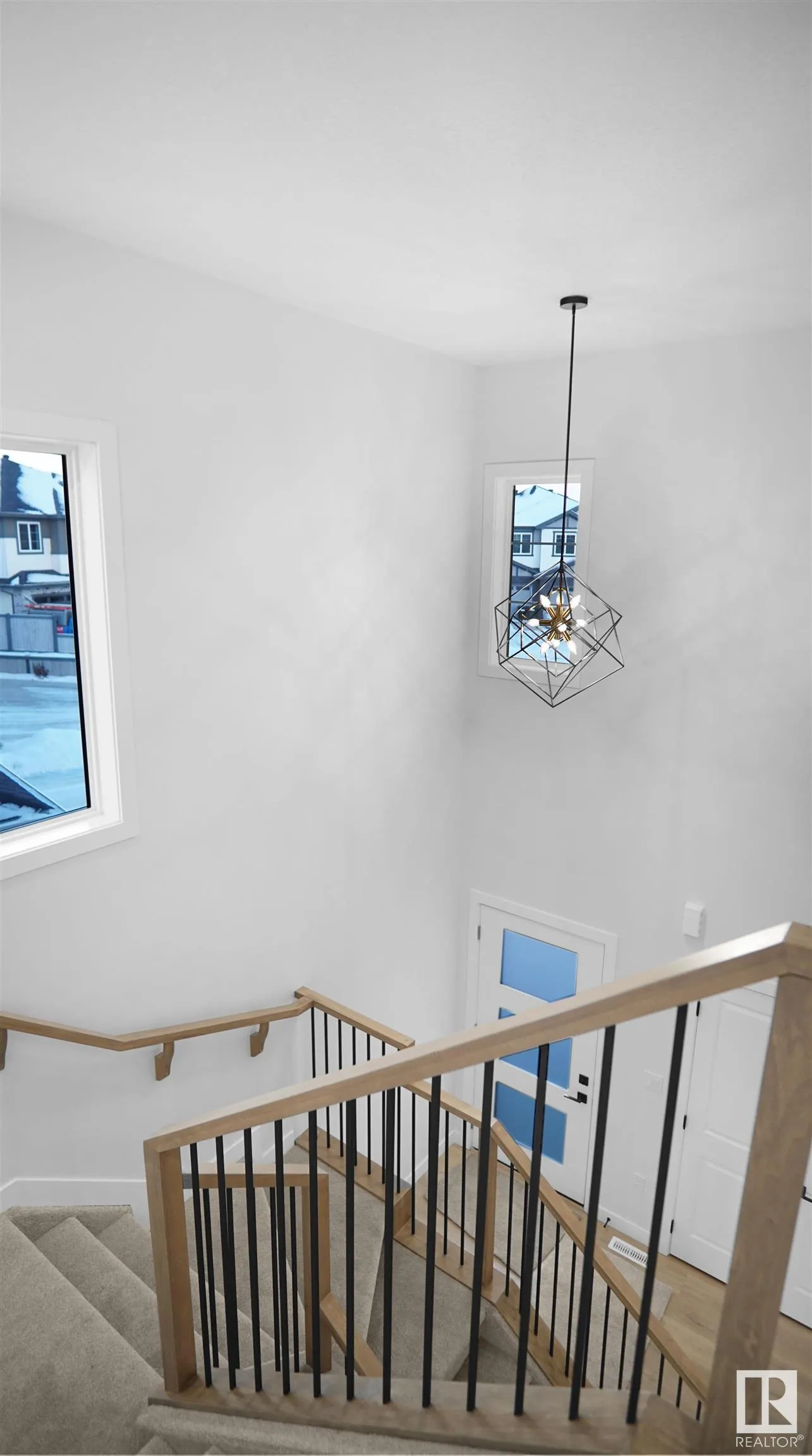 4 AXELWOOD CRESENT