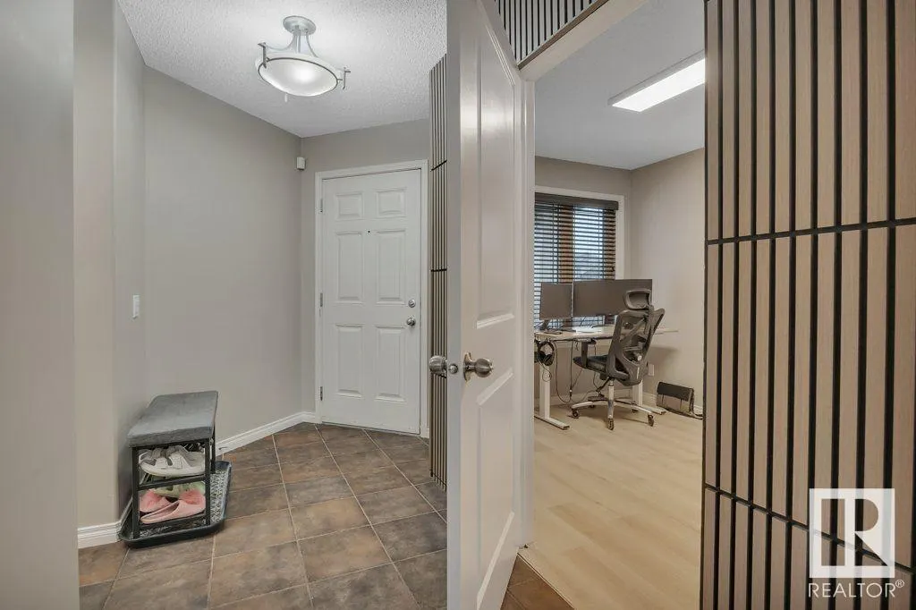 628 FOXTAIL Lane