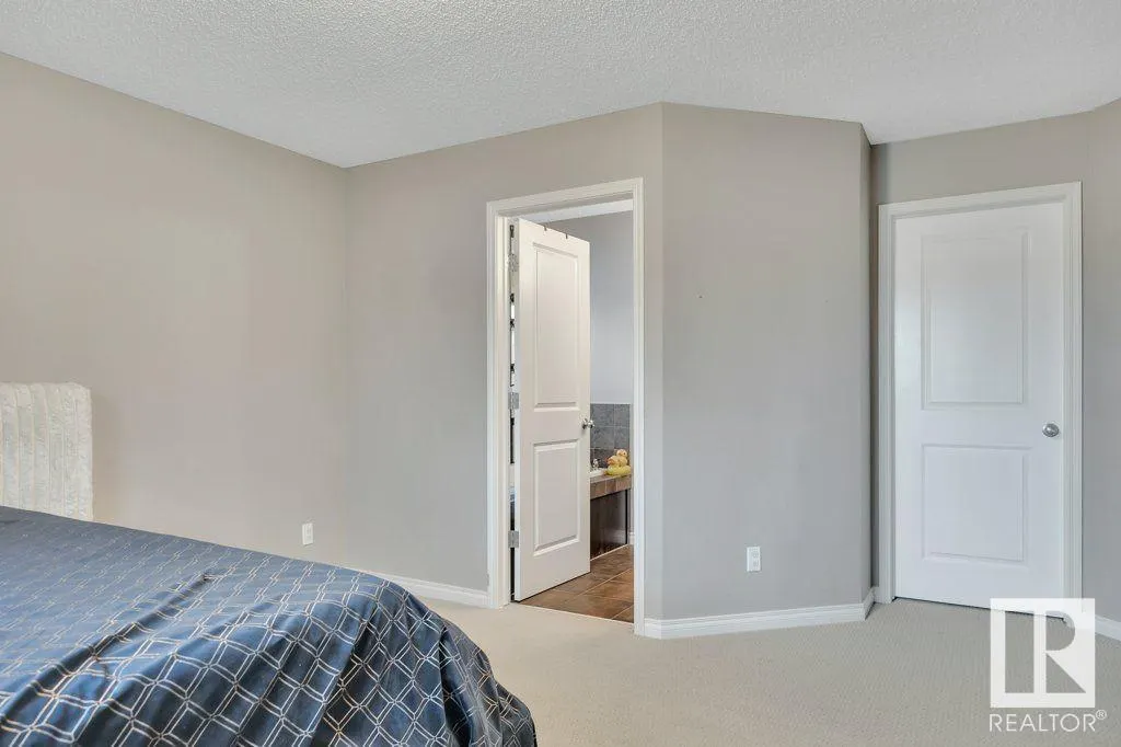 628 FOXTAIL Lane