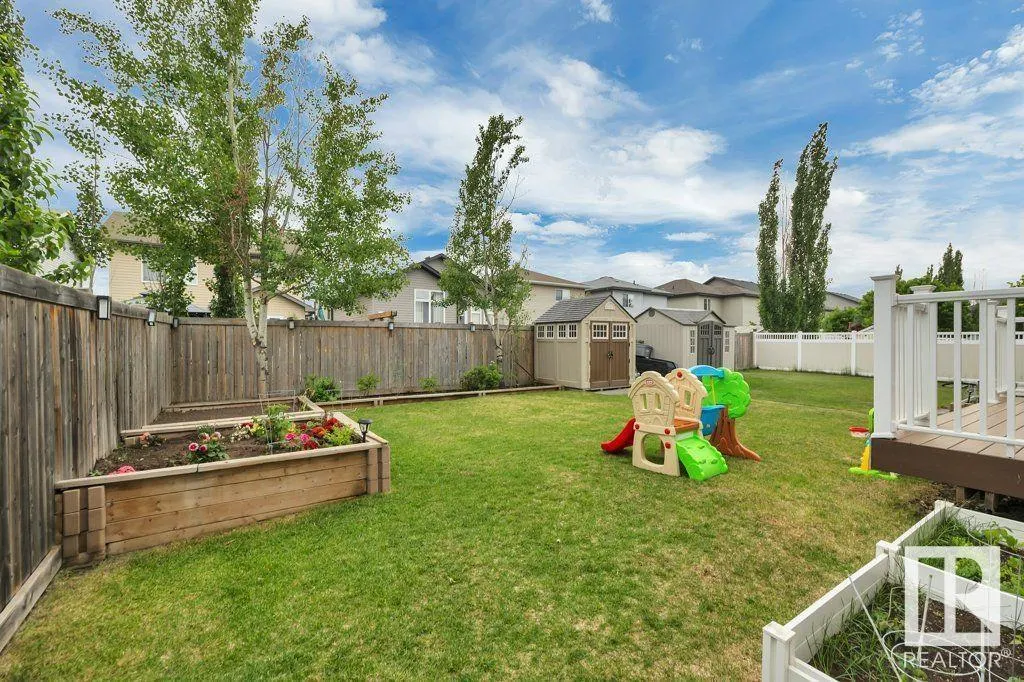 628 FOXTAIL Lane