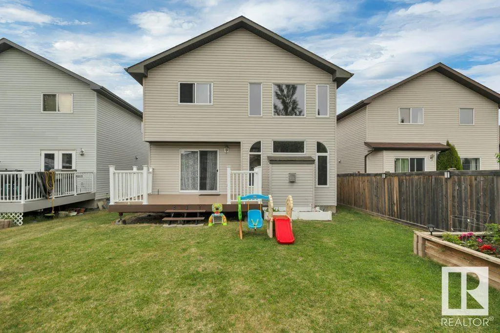 628 FOXTAIL Lane