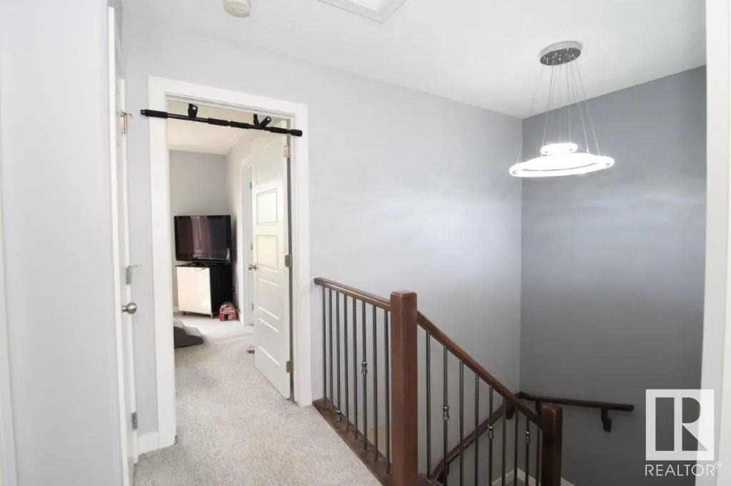 72 STRAWBERRY Lane