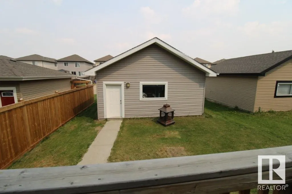 72 STRAWBERRY Lane