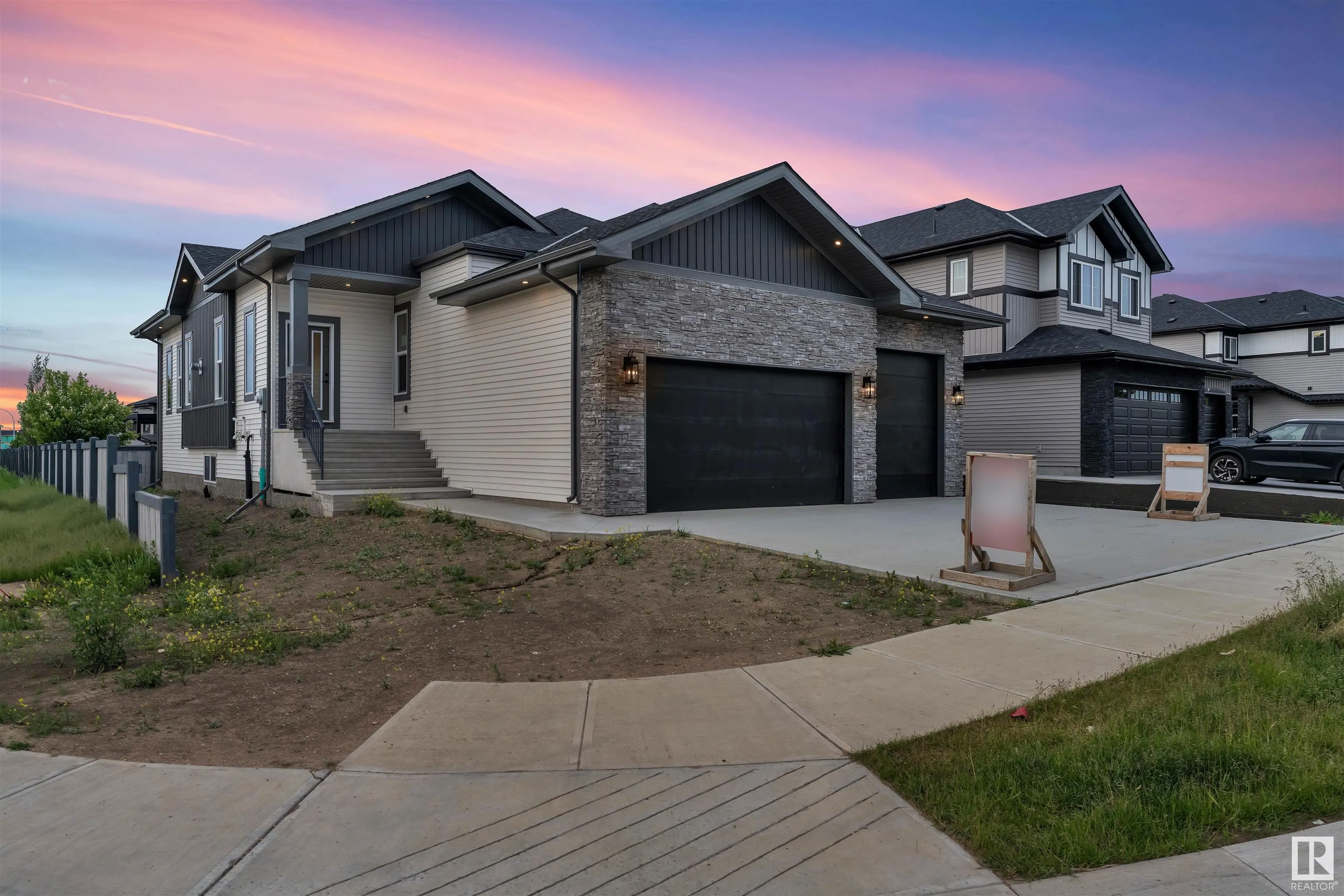 30 AVONLEA Way