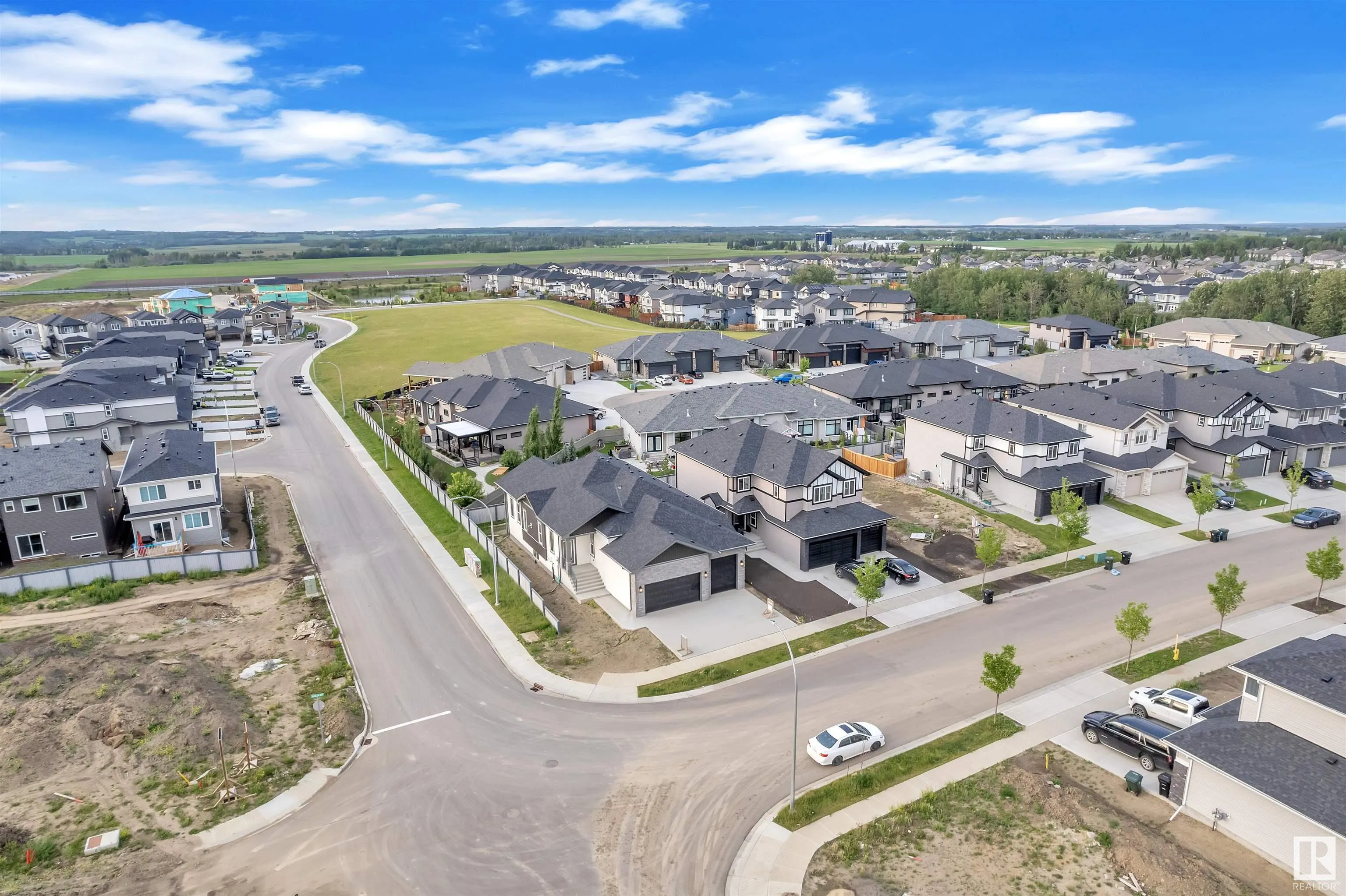 30 AVONLEA Way