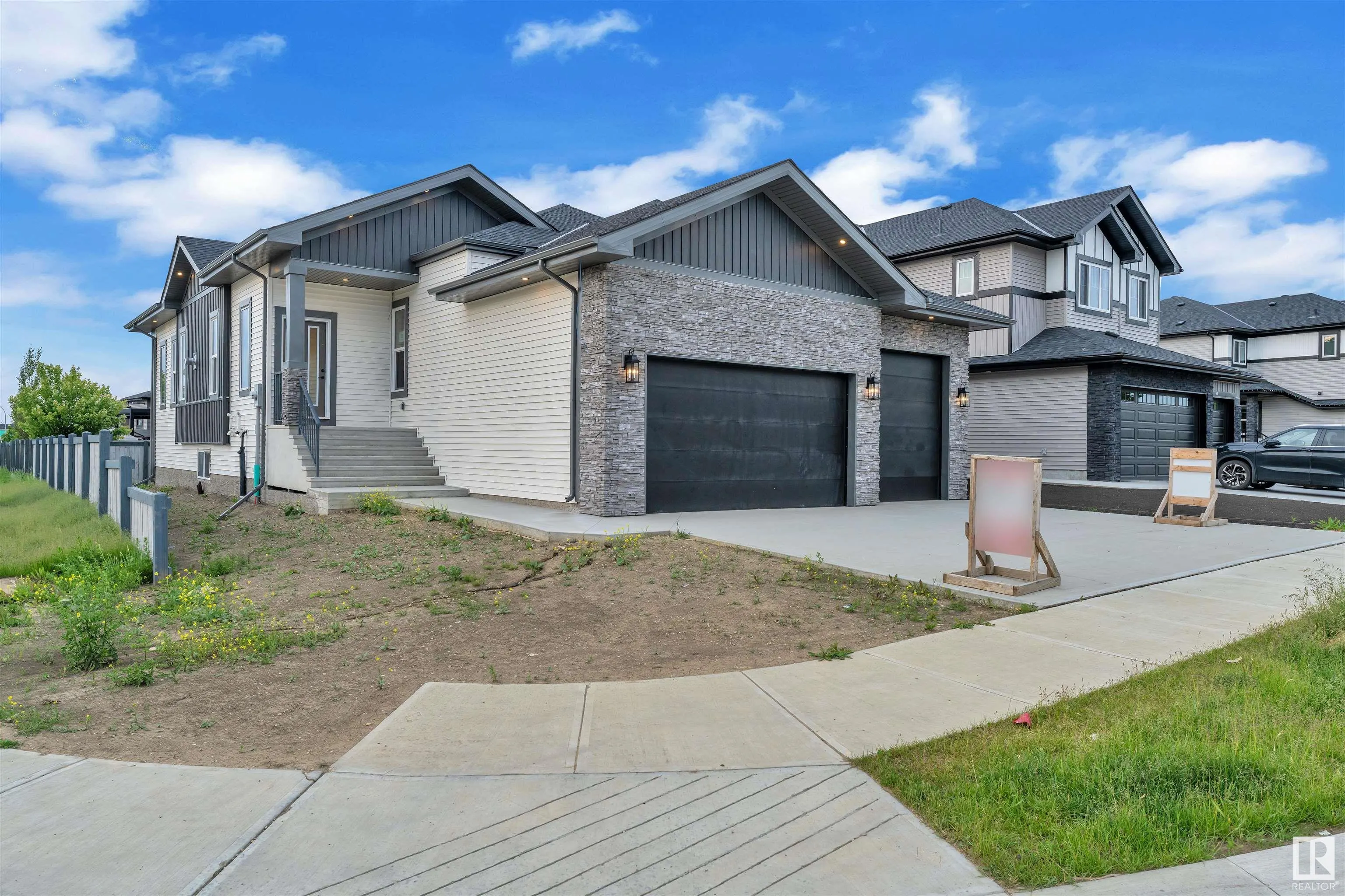 30 AVONLEA Way