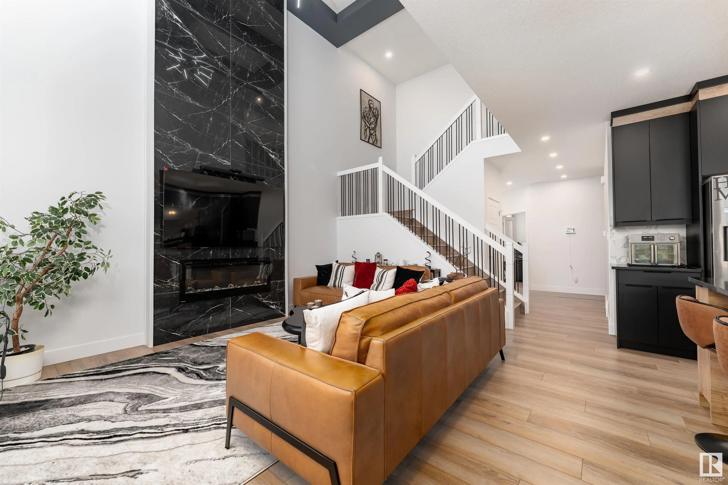 3235 PELERIN Crescent