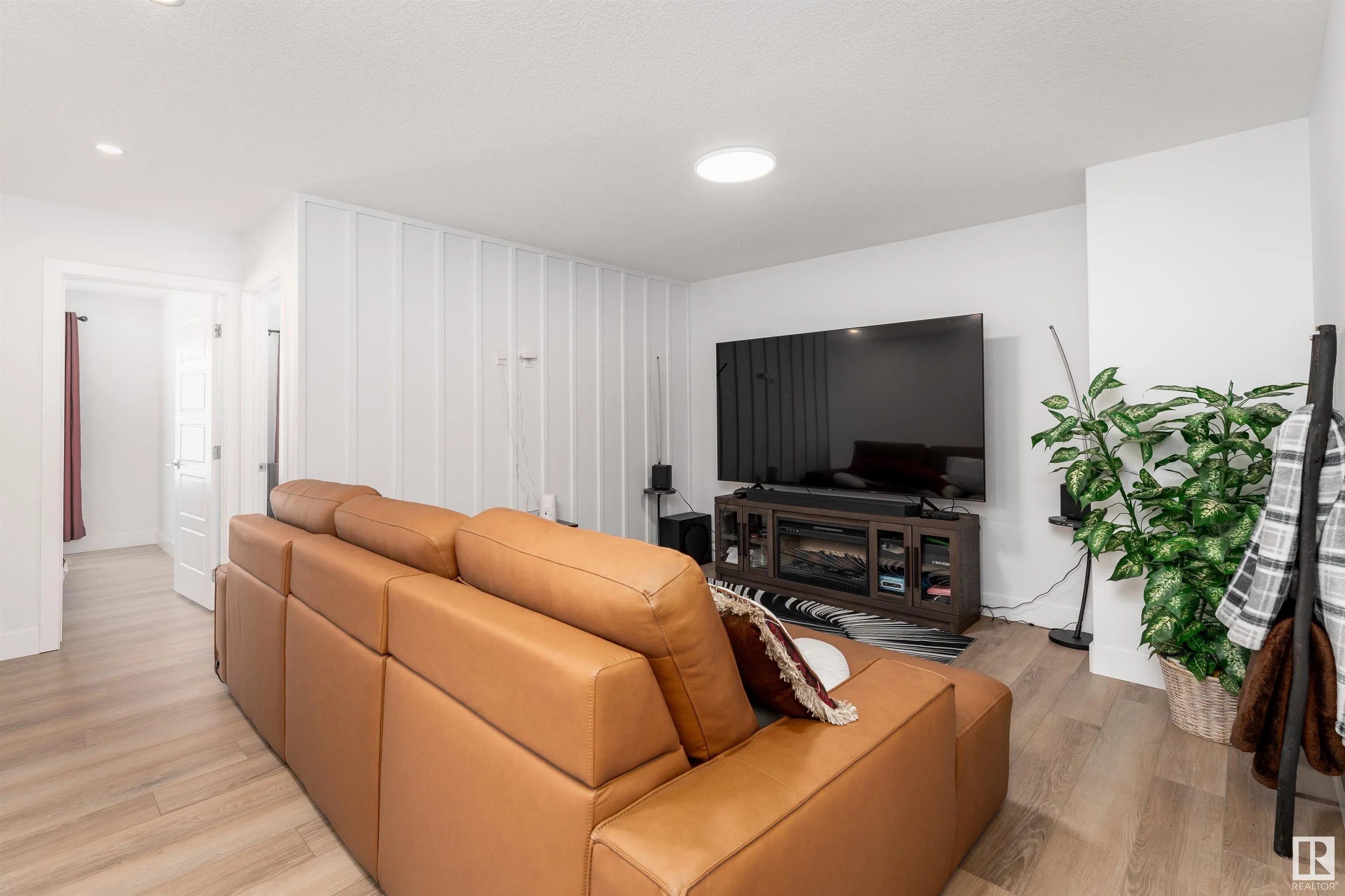 3235 PELERIN Crescent