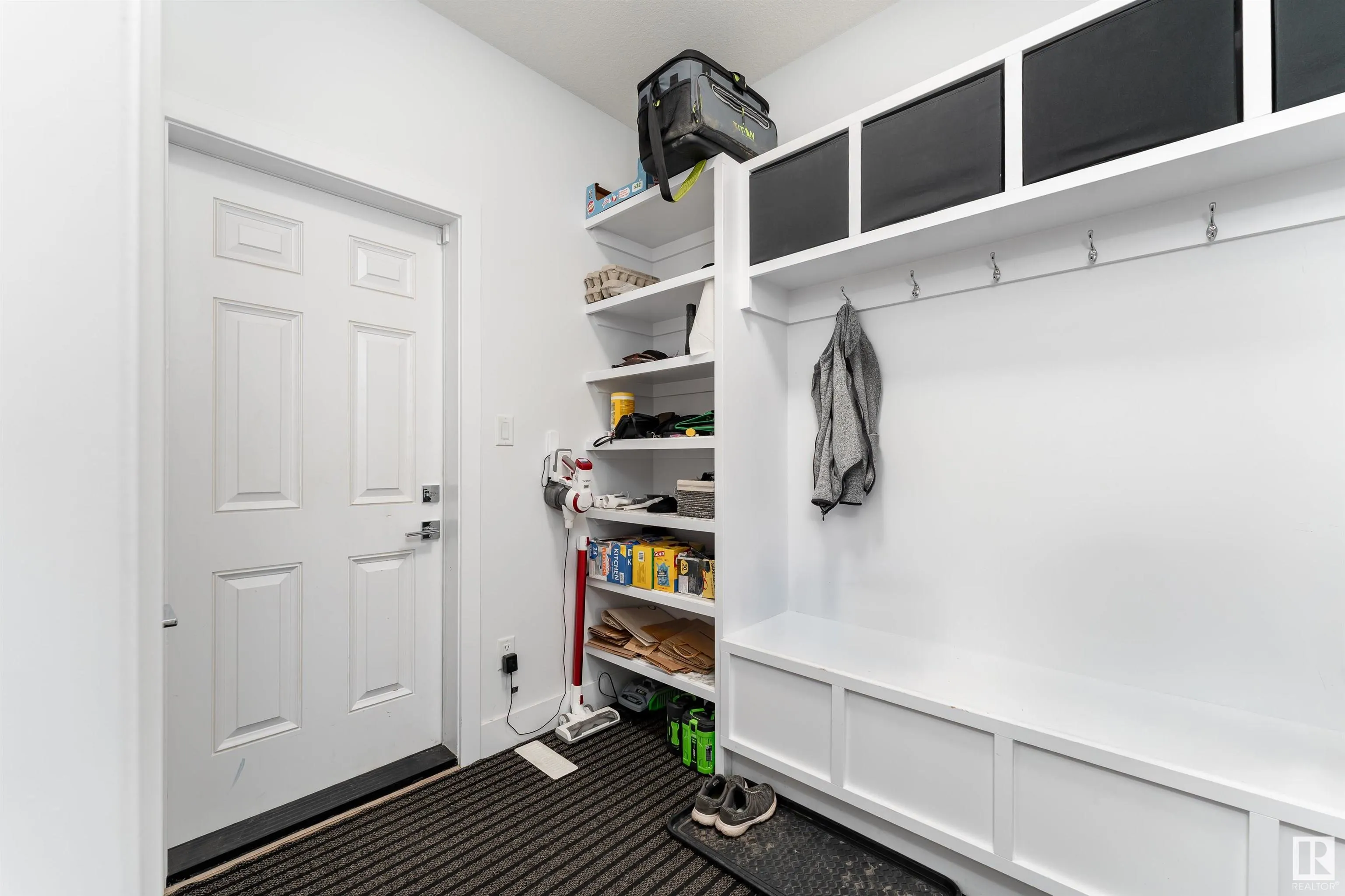 3235 PELERIN Crescent