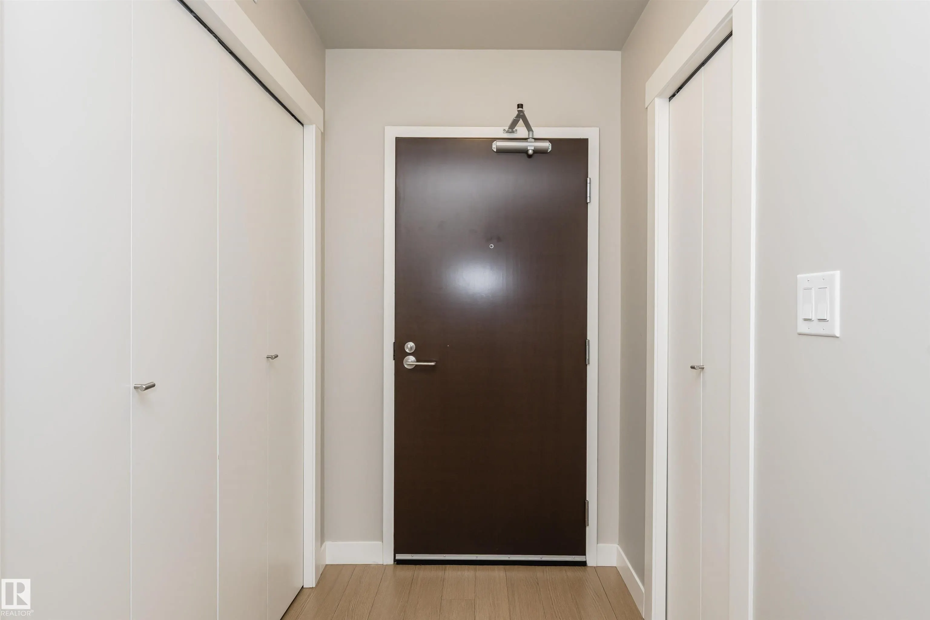 10410 102 Avenue