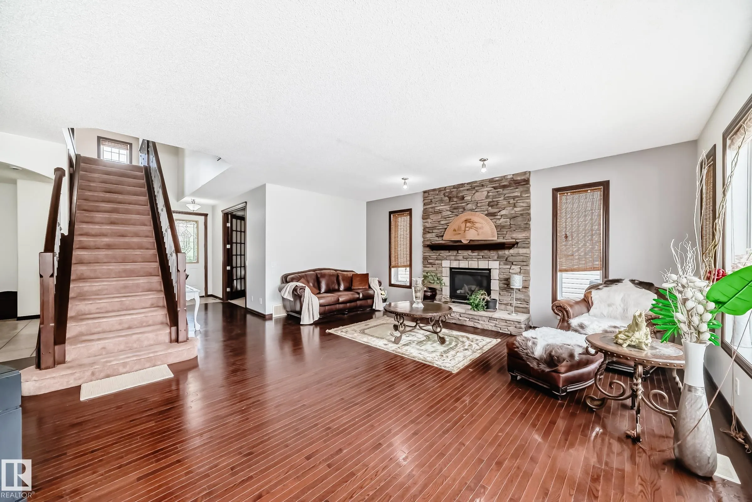 6406 SANDIN Crescent
