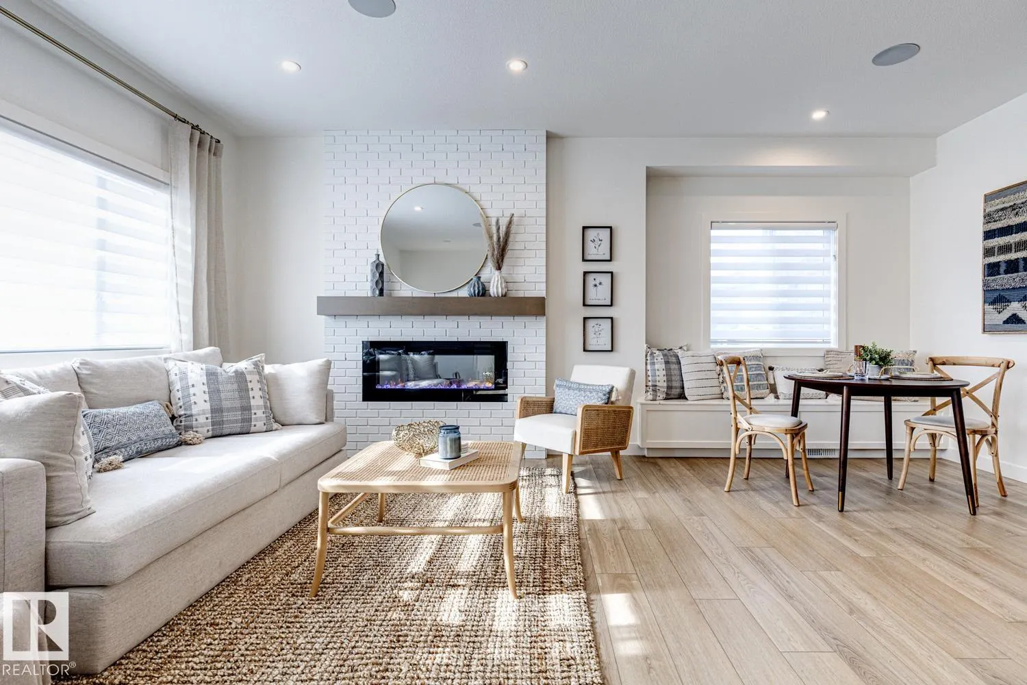 301 Juniper Cove