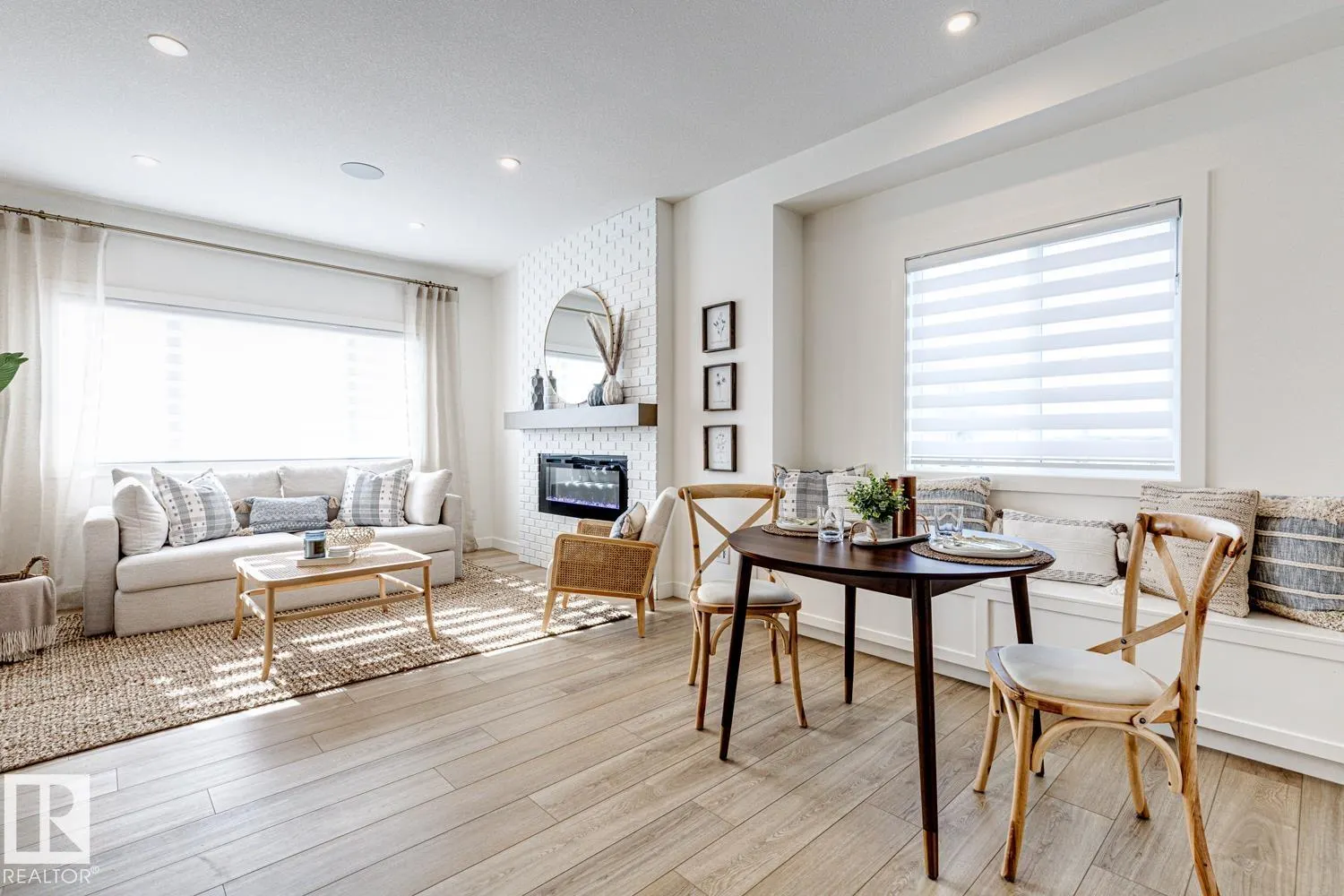 301 Juniper Cove