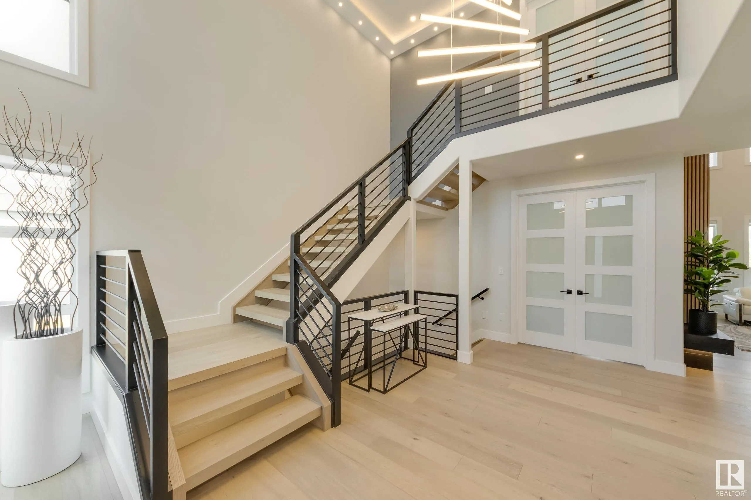4111 Whispering River Dr. Drive