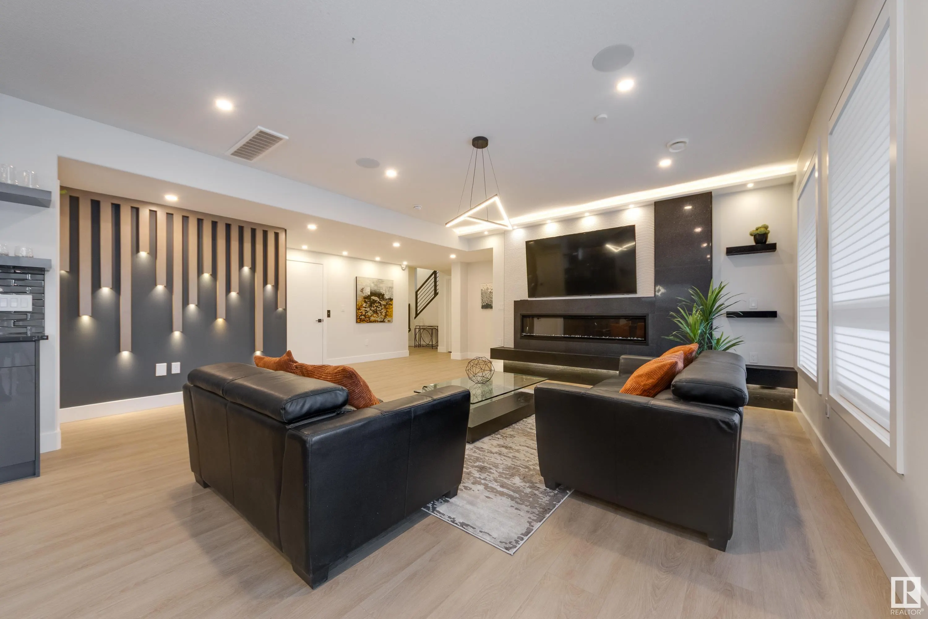 4111 Whispering River Dr. Drive