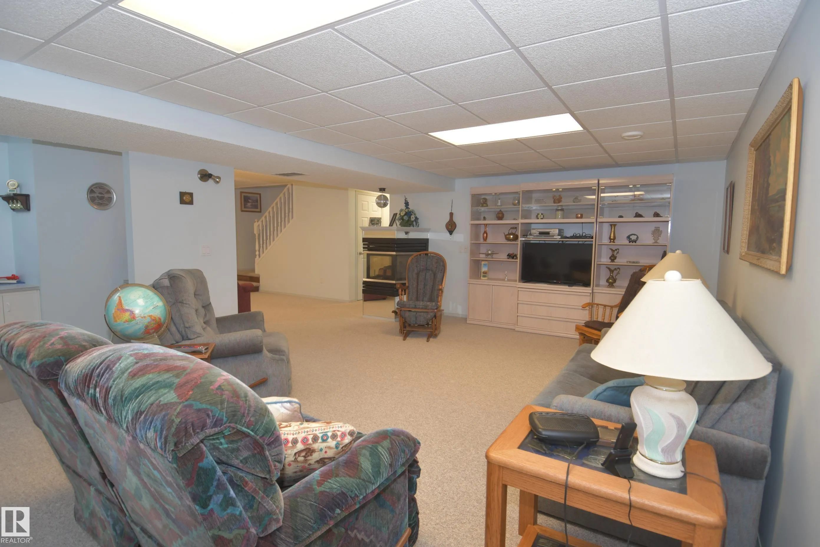 117 LAKESIDE Place