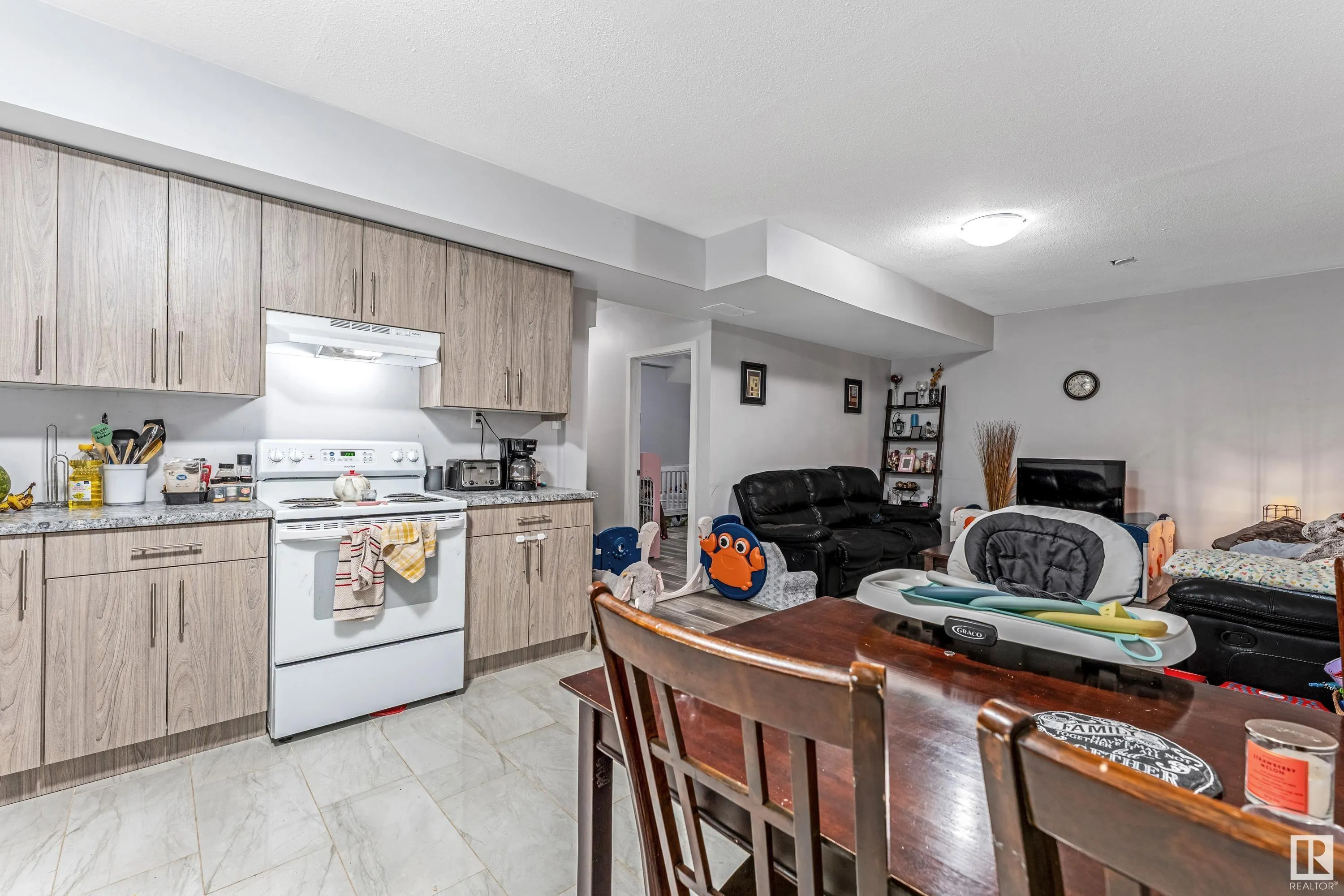 69 CARAGANA Way