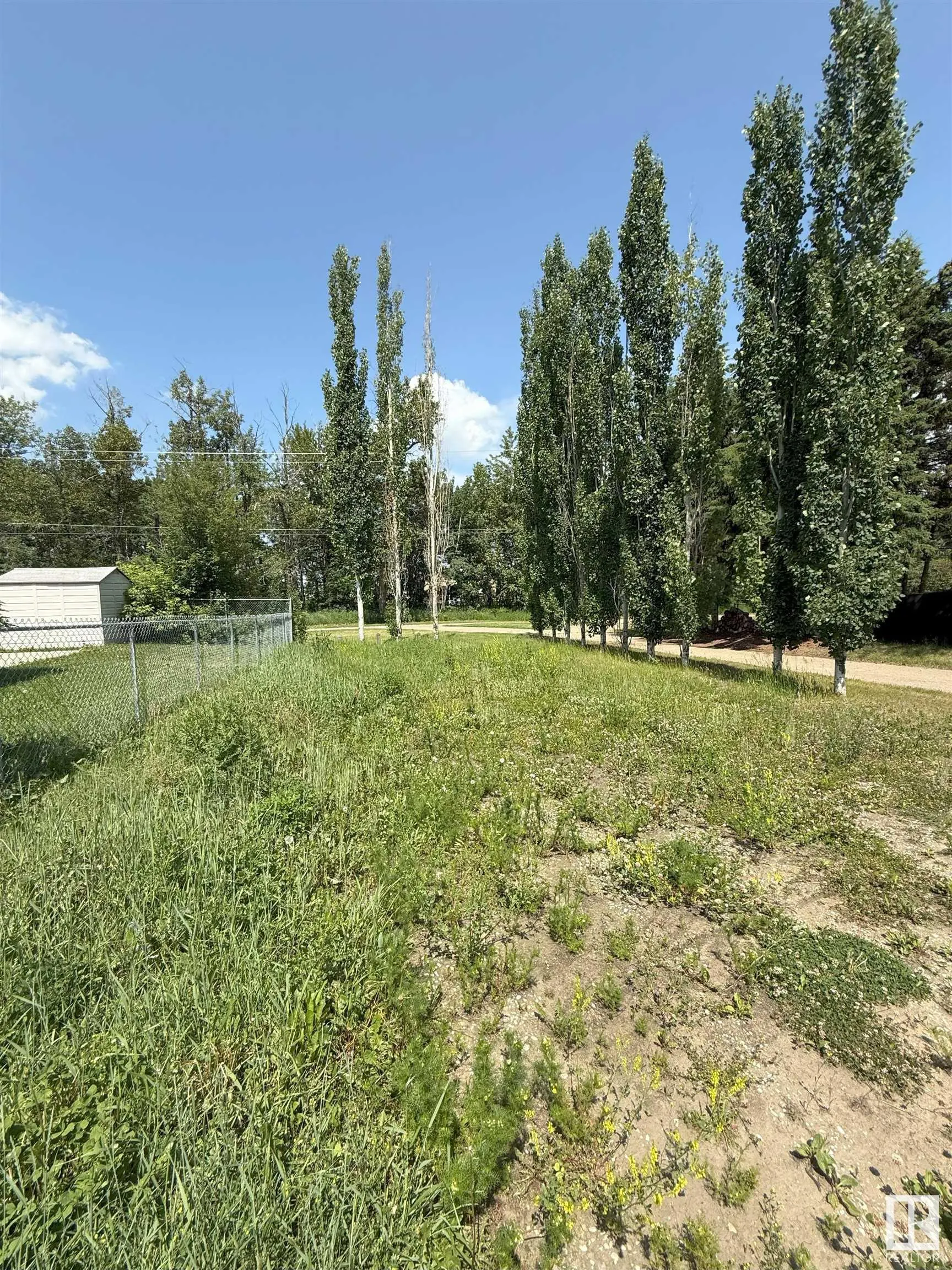 45B MCNABB Crescent