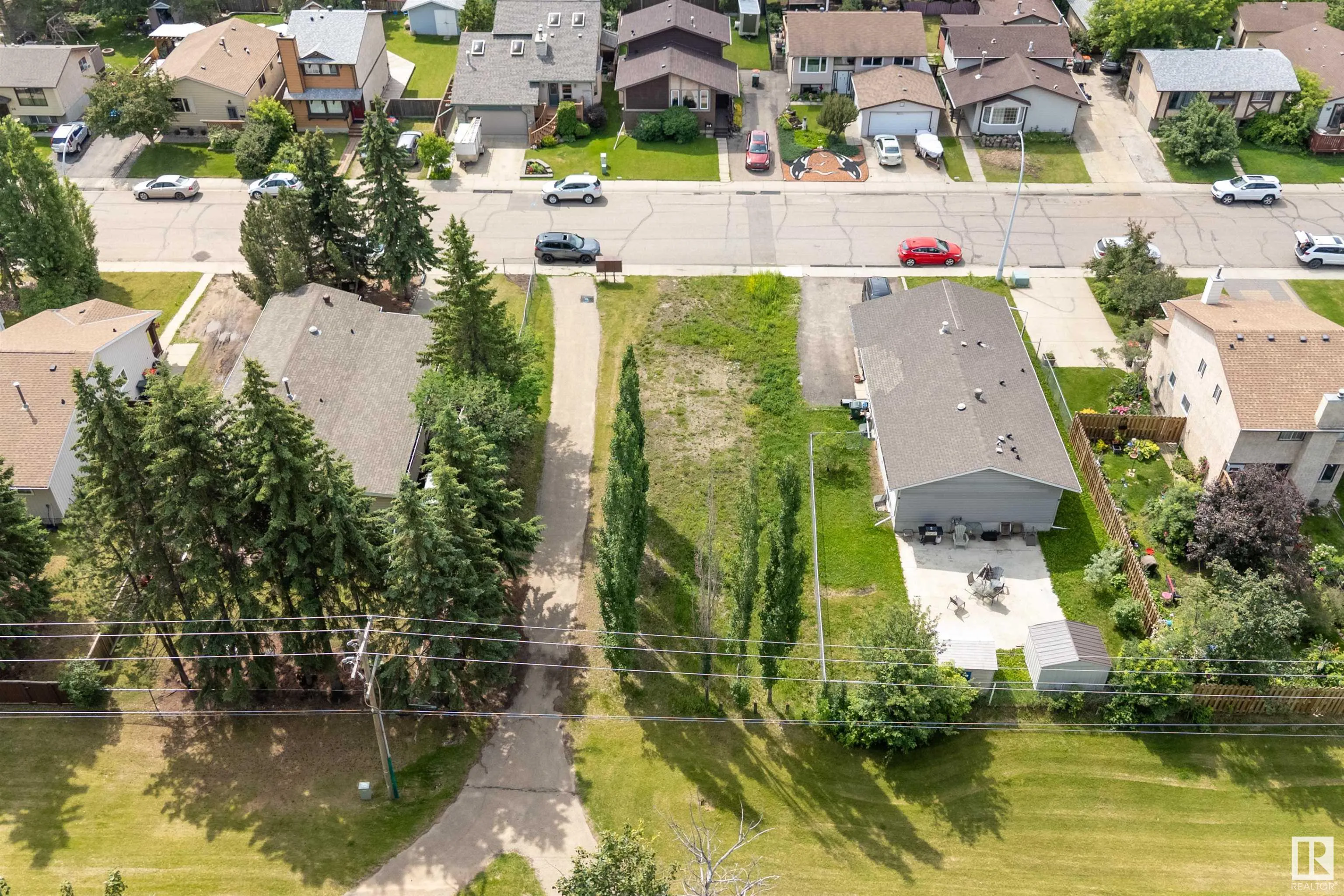 45B MCNABB Crescent