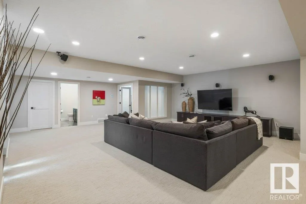 25122 STURGEON Road