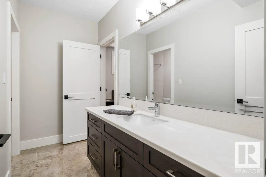 25122 STURGEON Road