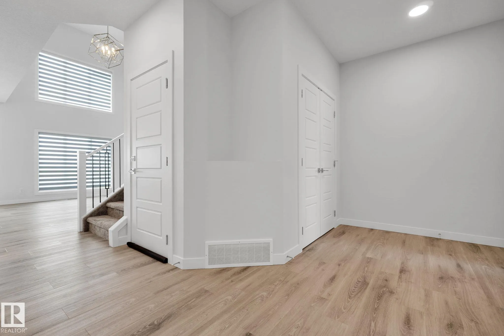 107 EDGEFIELD Way
