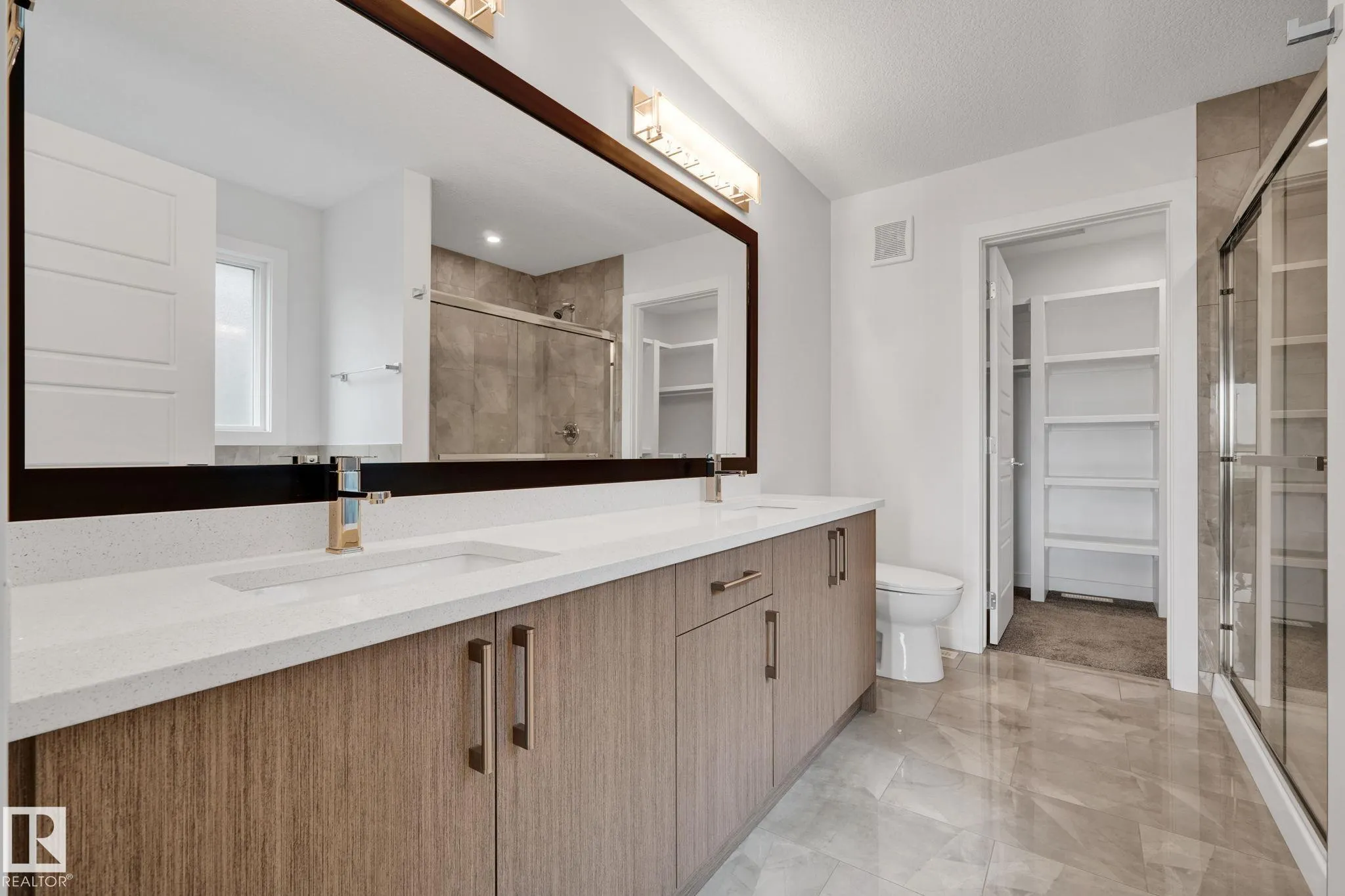 107 EDGEFIELD Way