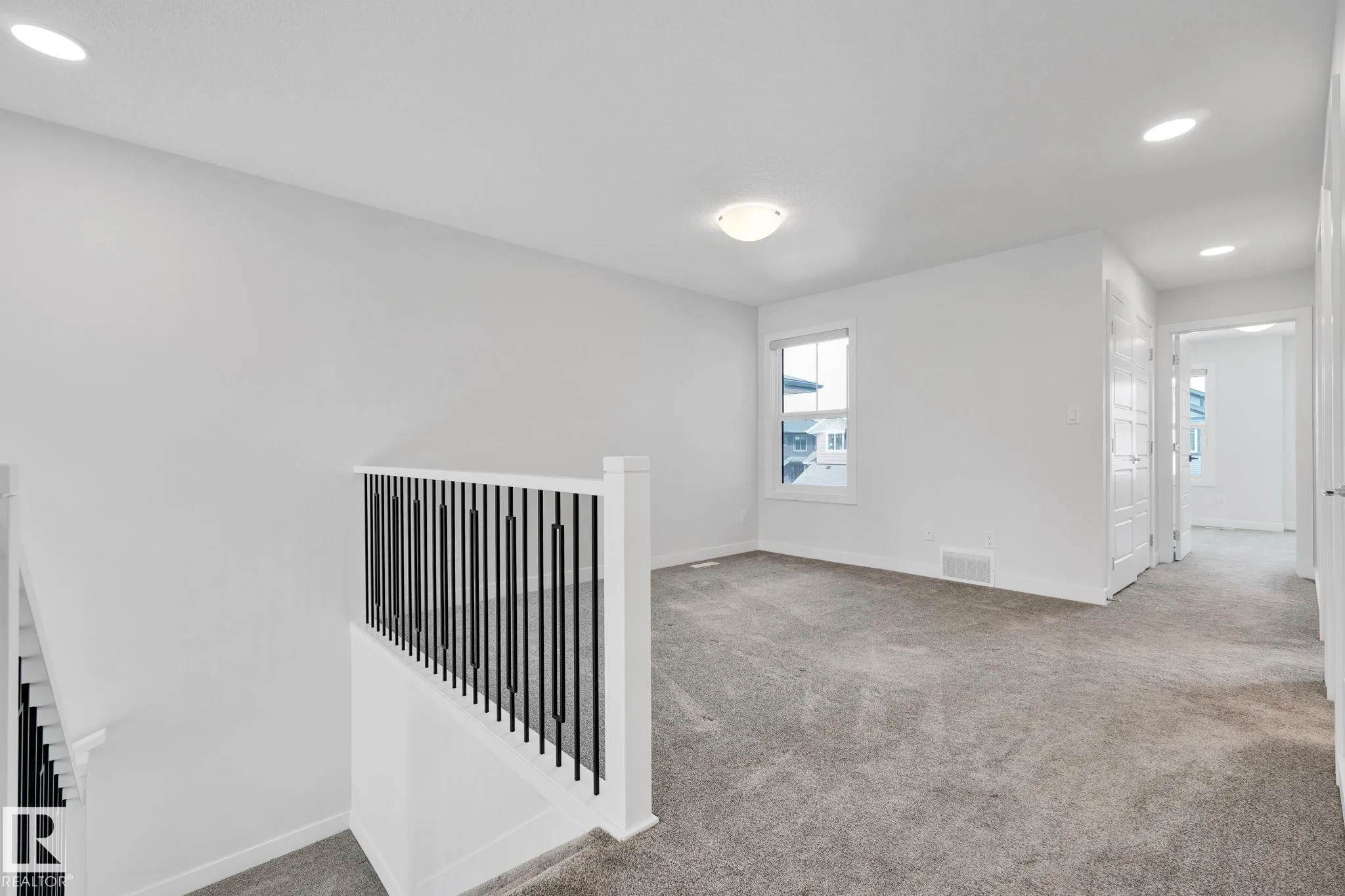 107 EDGEFIELD Way