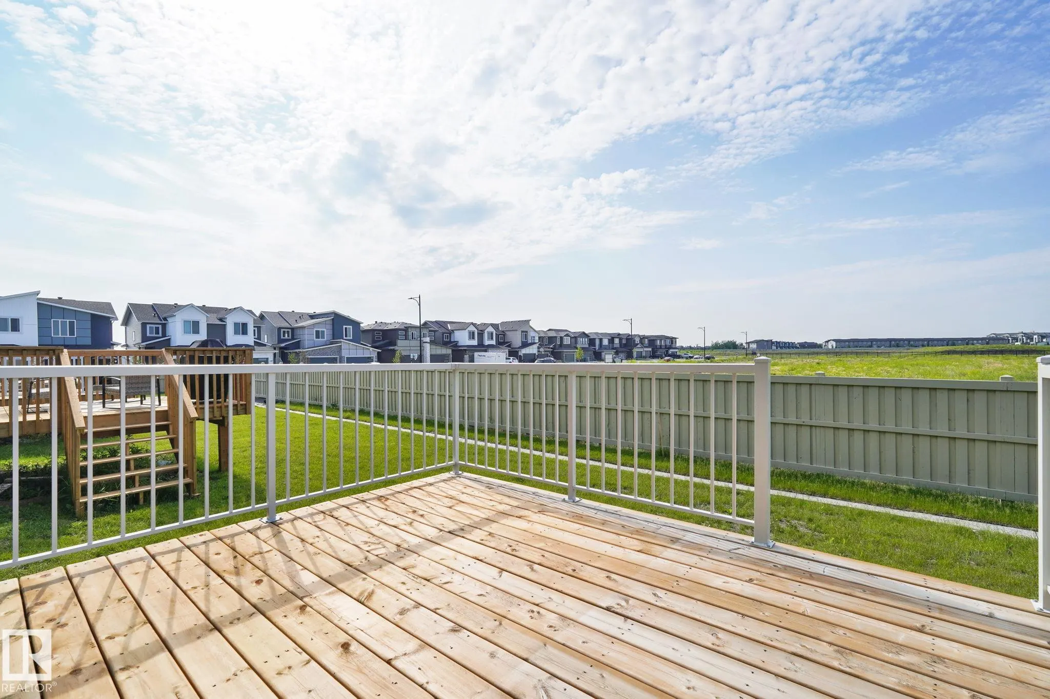107 EDGEFIELD Way
