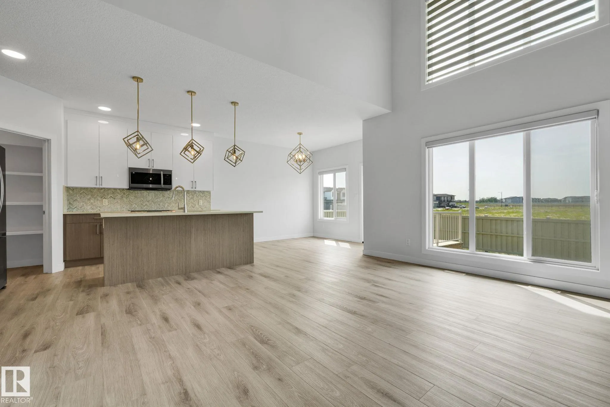 107 EDGEFIELD Way