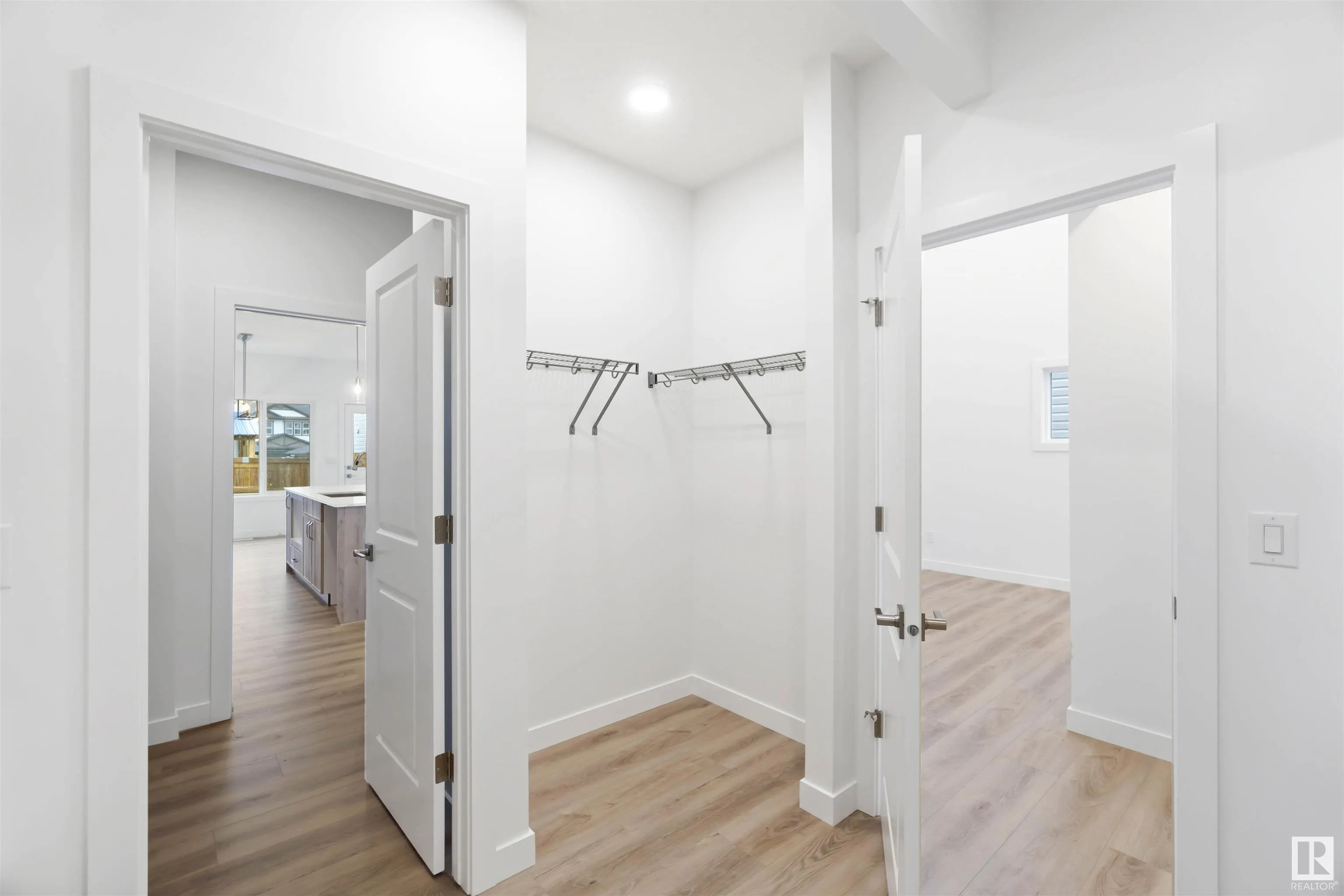 42 SERENO Lane