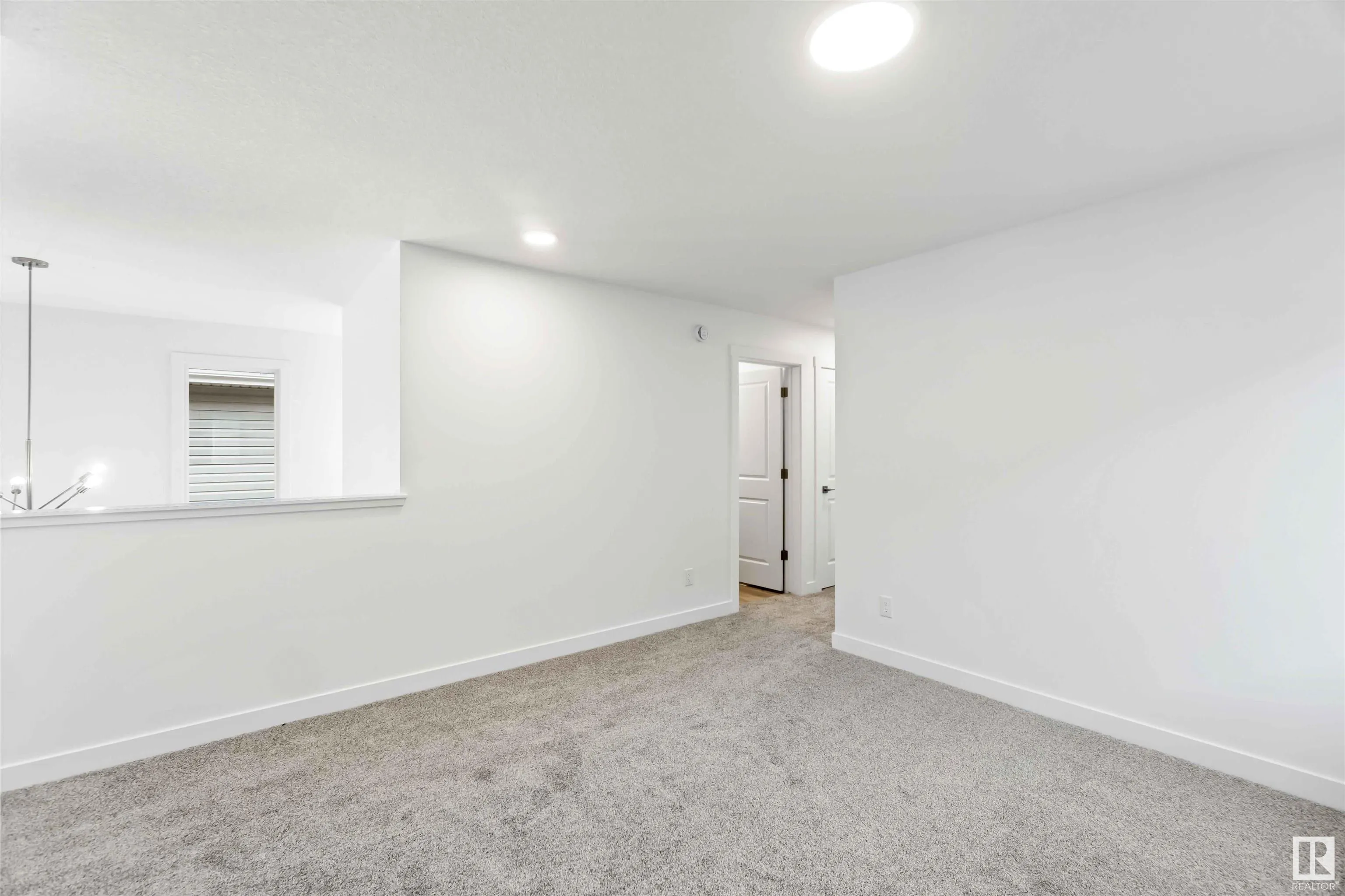 42 SERENO Lane