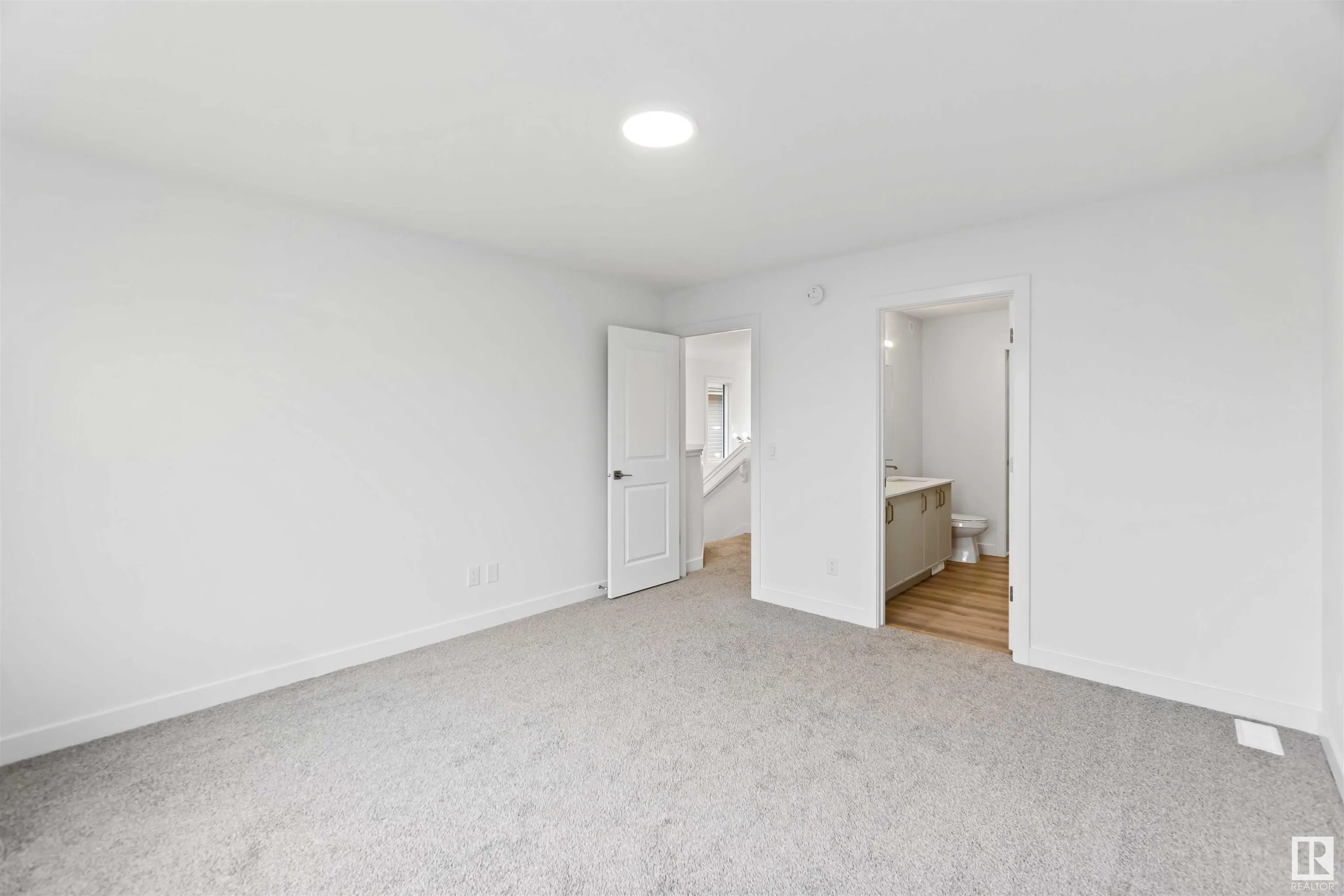 42 SERENO Lane