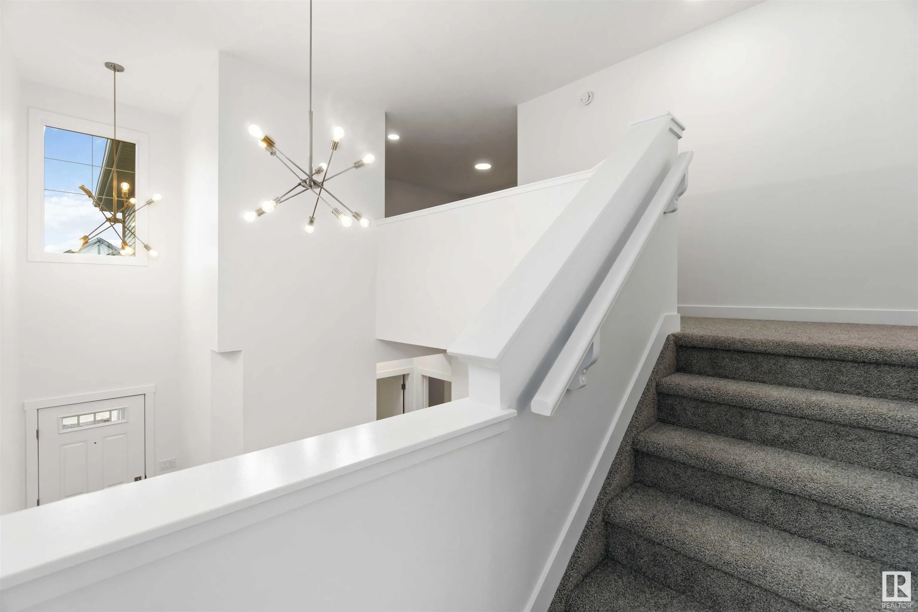 42 SERENO Lane