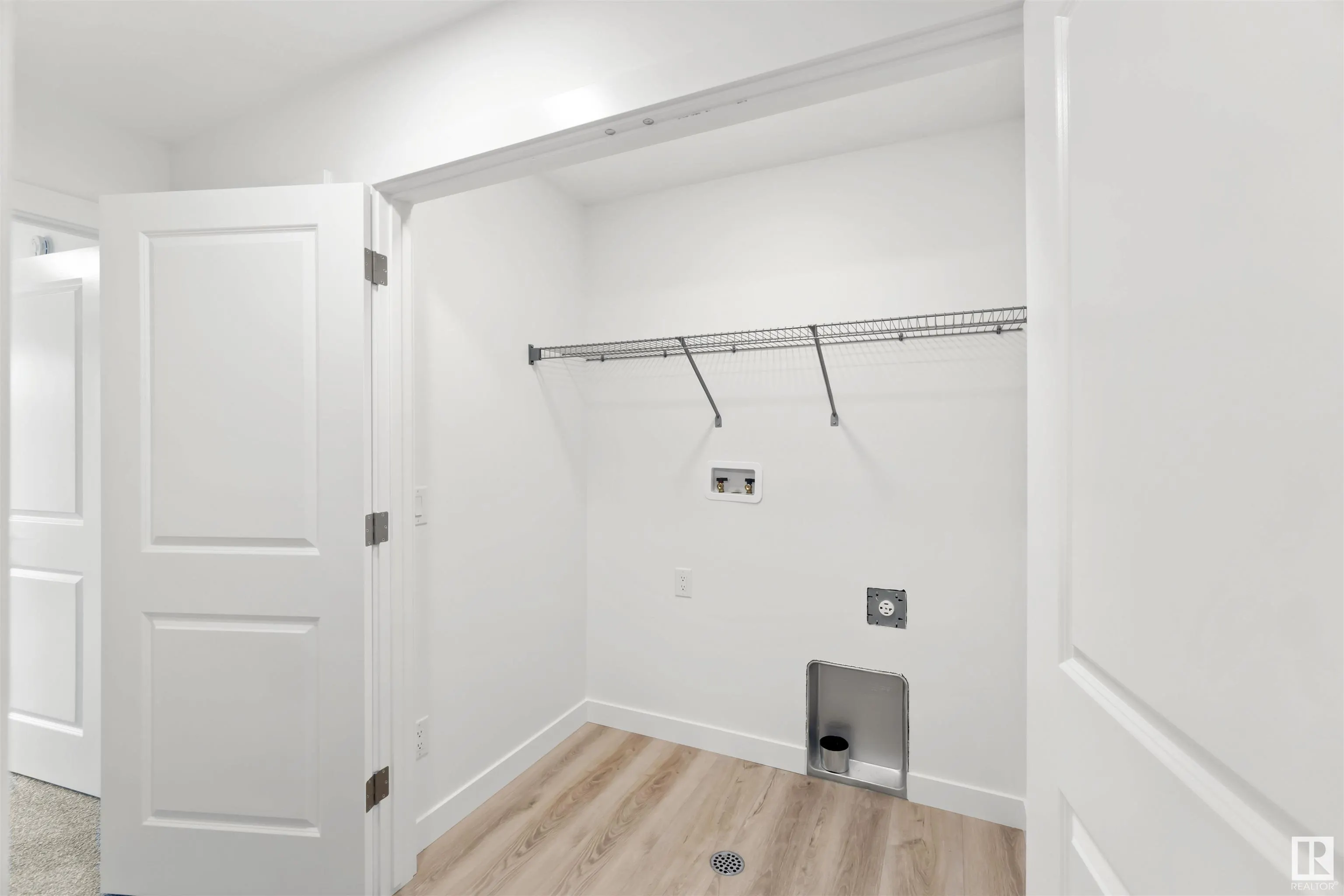 42 SERENO Lane