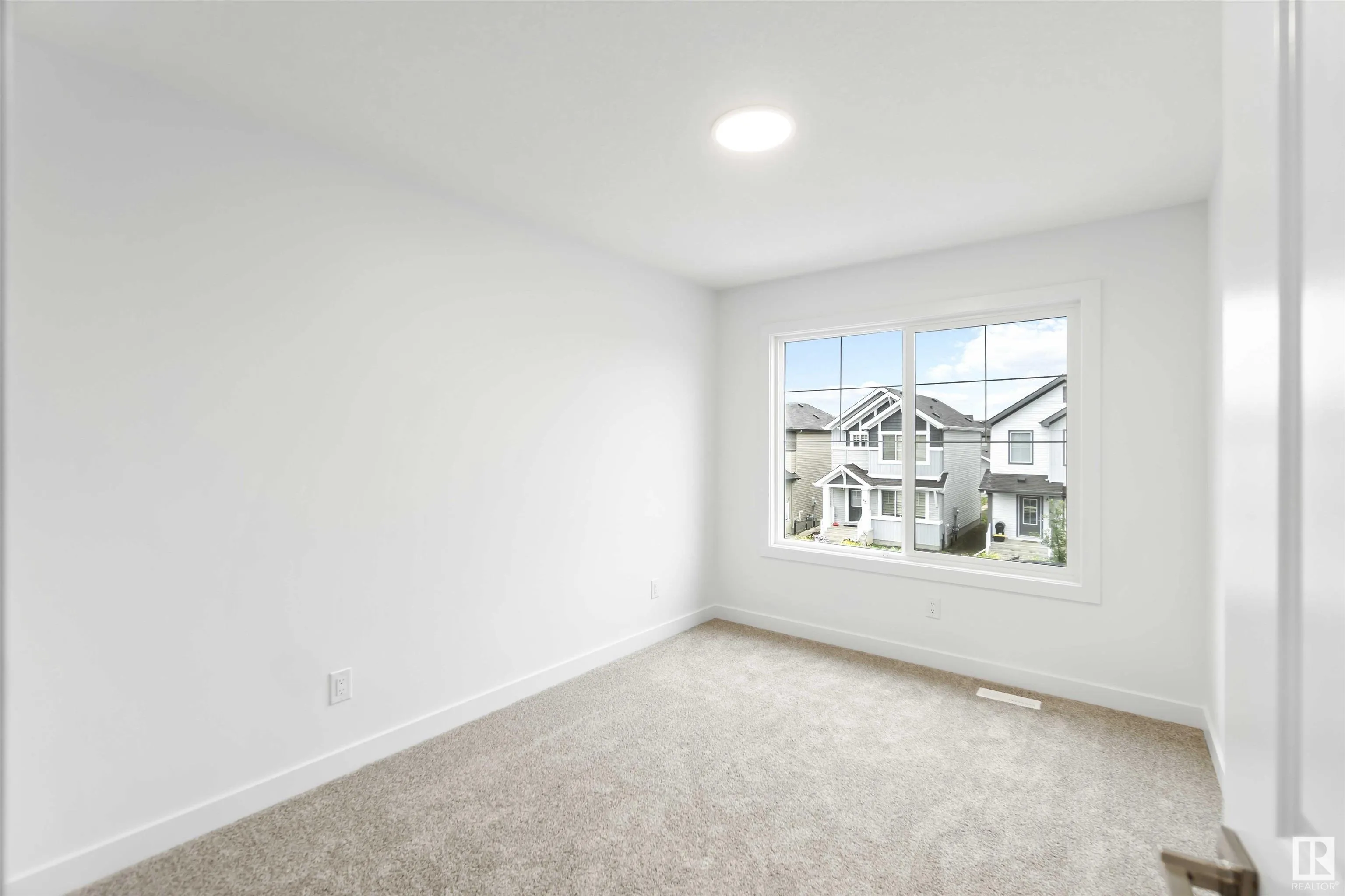 42 SERENO Lane