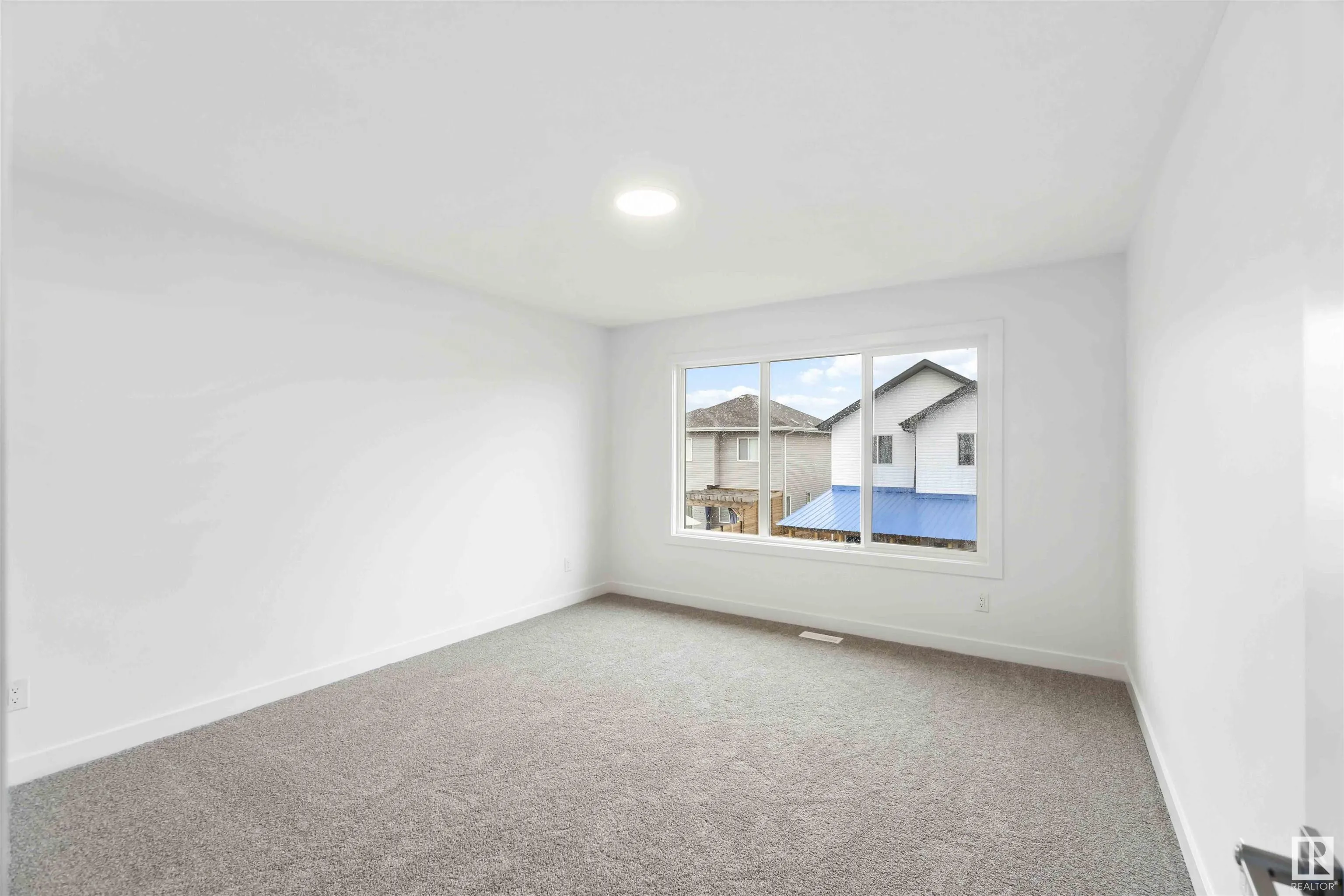 42 SERENO Lane