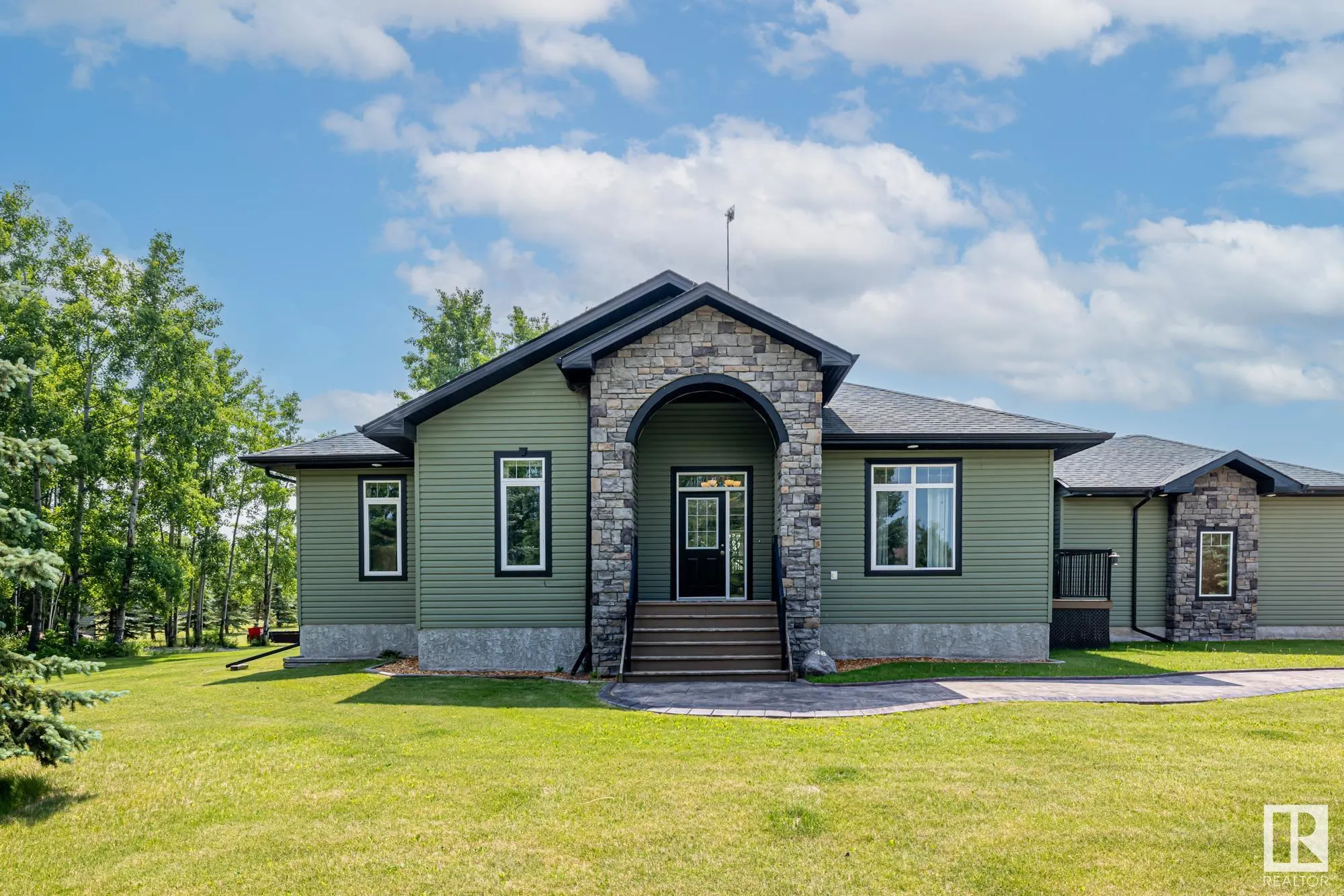 53521 RGE ROAD 272