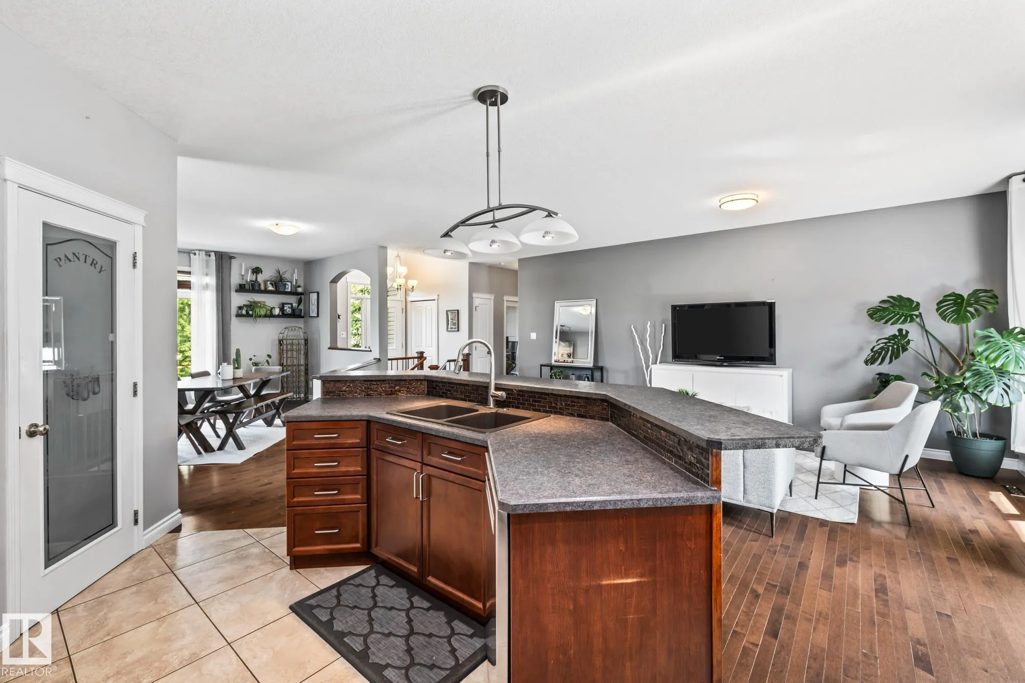 53521 RGE ROAD 272