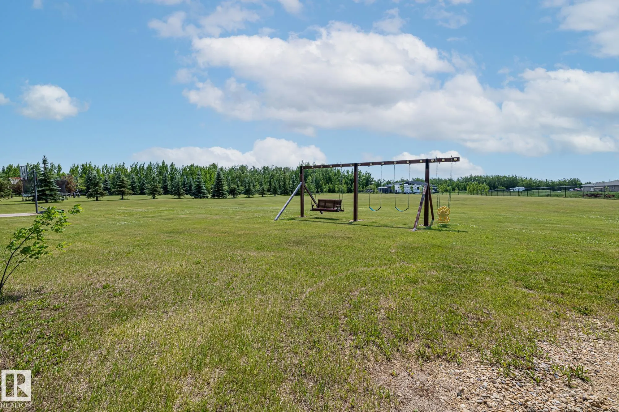 53521 RGE ROAD 272