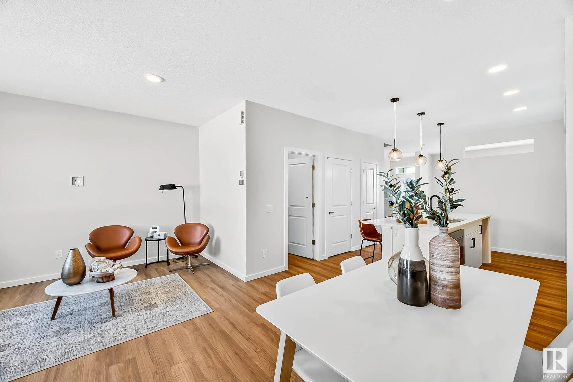 724 Southfork Drive