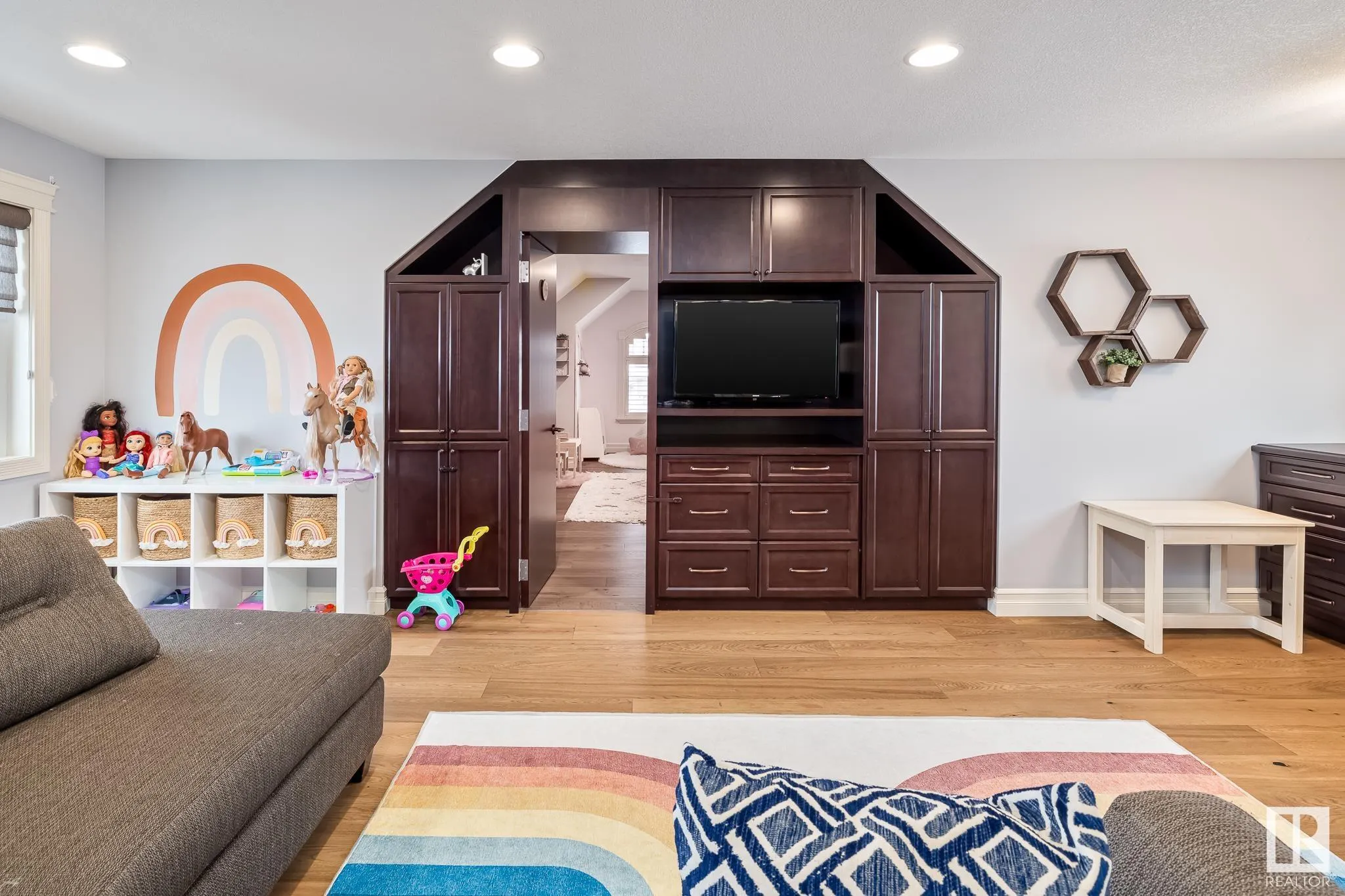 2790 WHEATON Drive