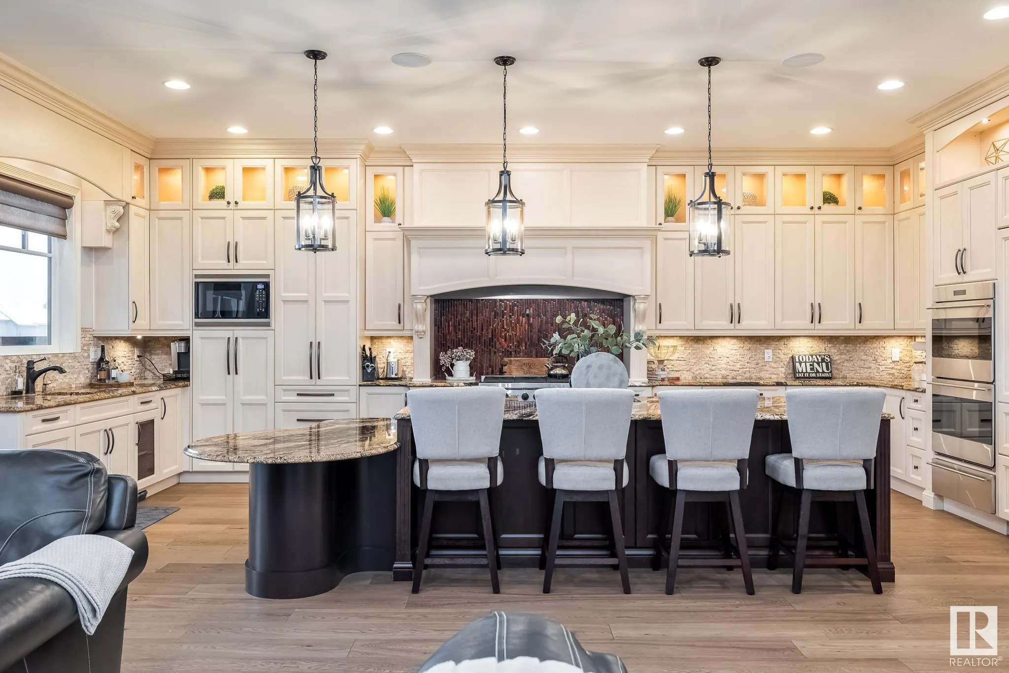 2790 WHEATON Drive