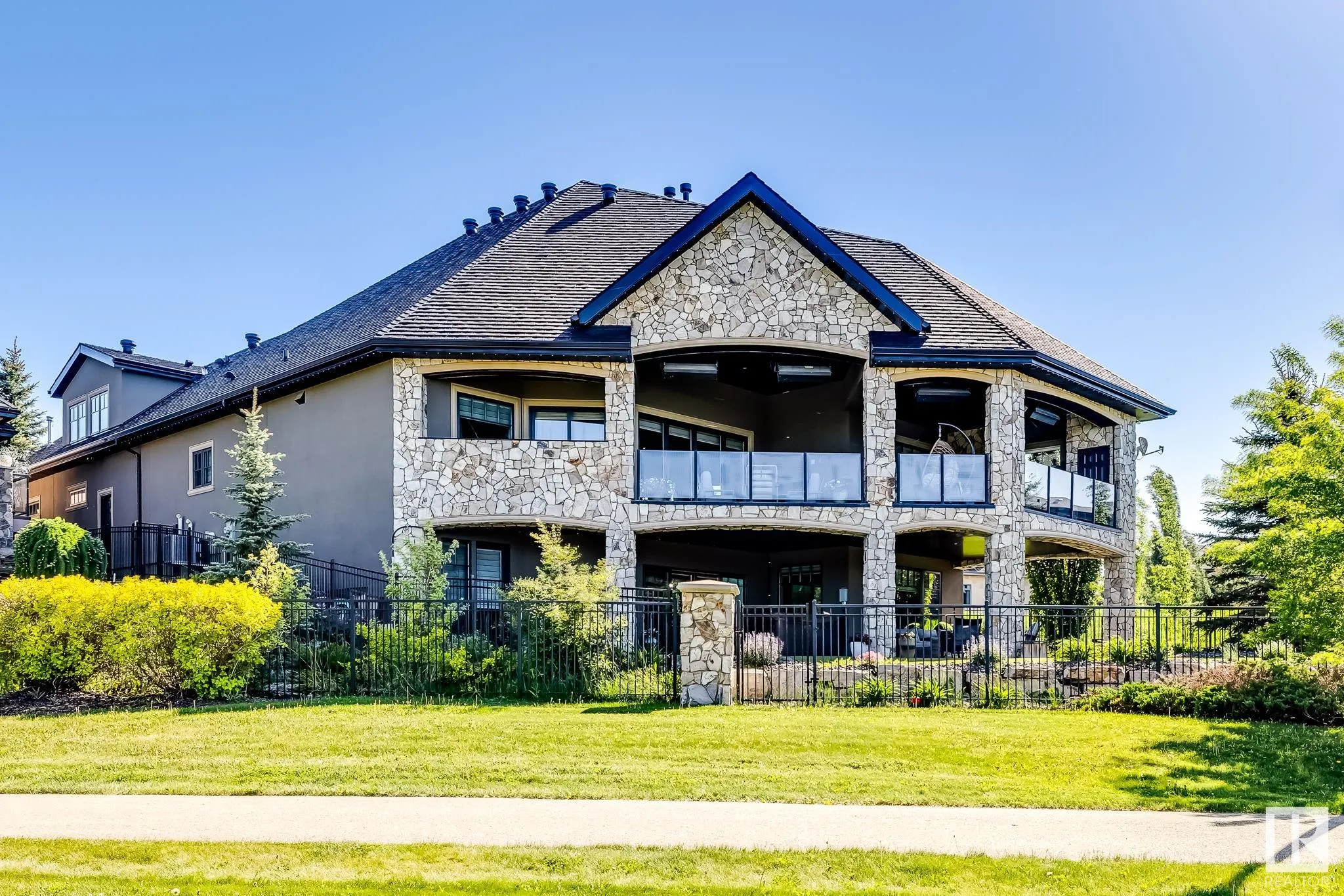 2790 WHEATON Drive
