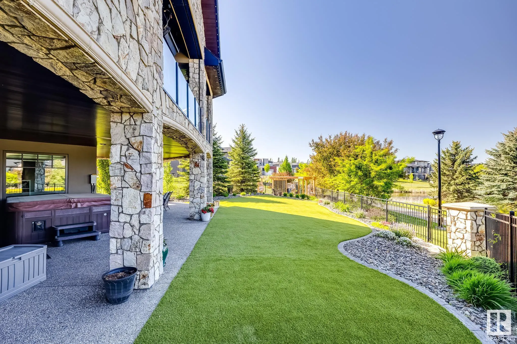 2790 WHEATON Drive